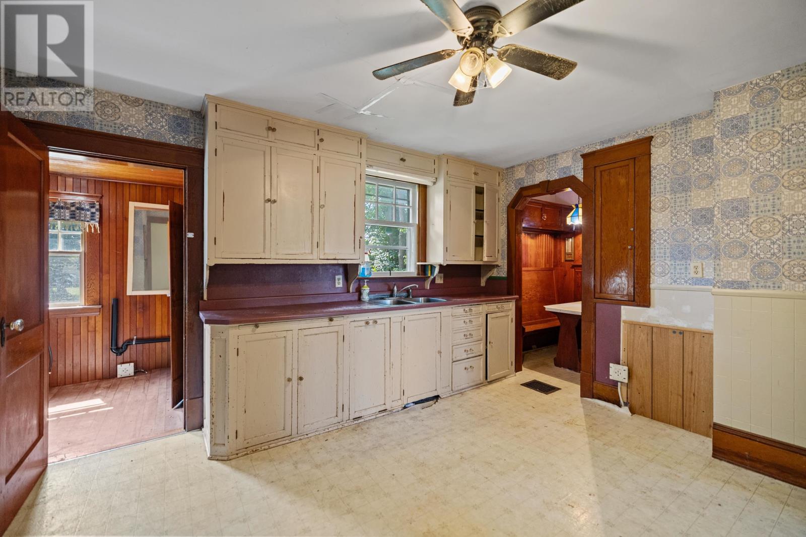 203 North River Road, Charlottetown, Prince Edward Island  C1A 3L4 - Photo 7 - 202620376