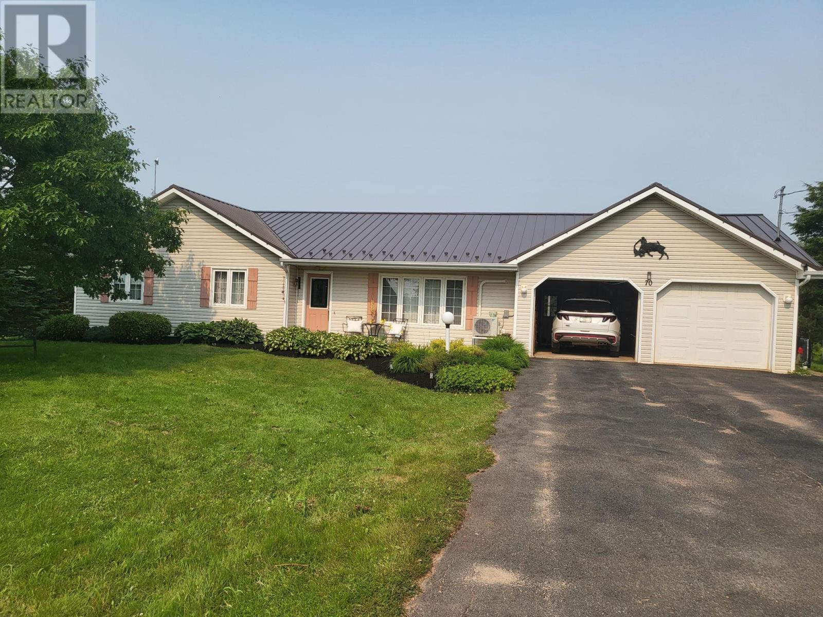 70 East Suffolk Road Ext, Suffolk, Prince Edward Island  C1C 0G8 - Photo 1 - 202620385