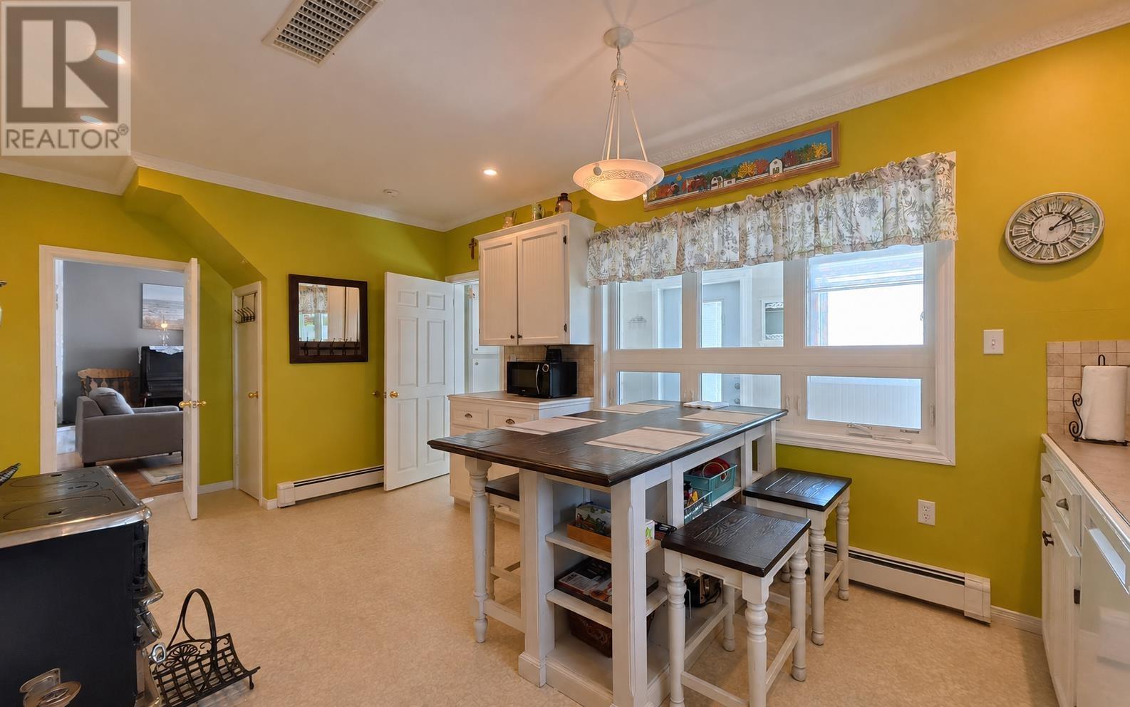 403 Clermont Road, Clermont, Prince Edward Island  C0B 1M0 - Photo 10 - 202620395