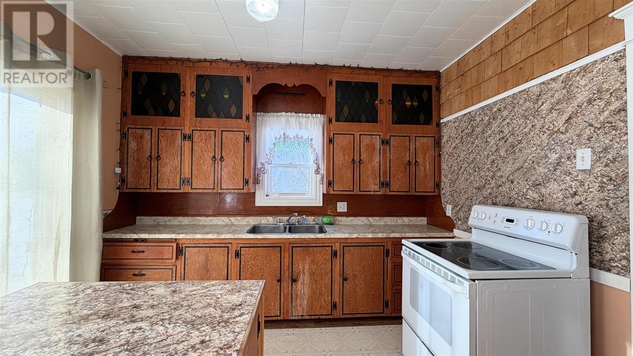 177 East Drive, Summerside, Prince Edward Island  C1N 4E3 - Photo 12 - 202620485