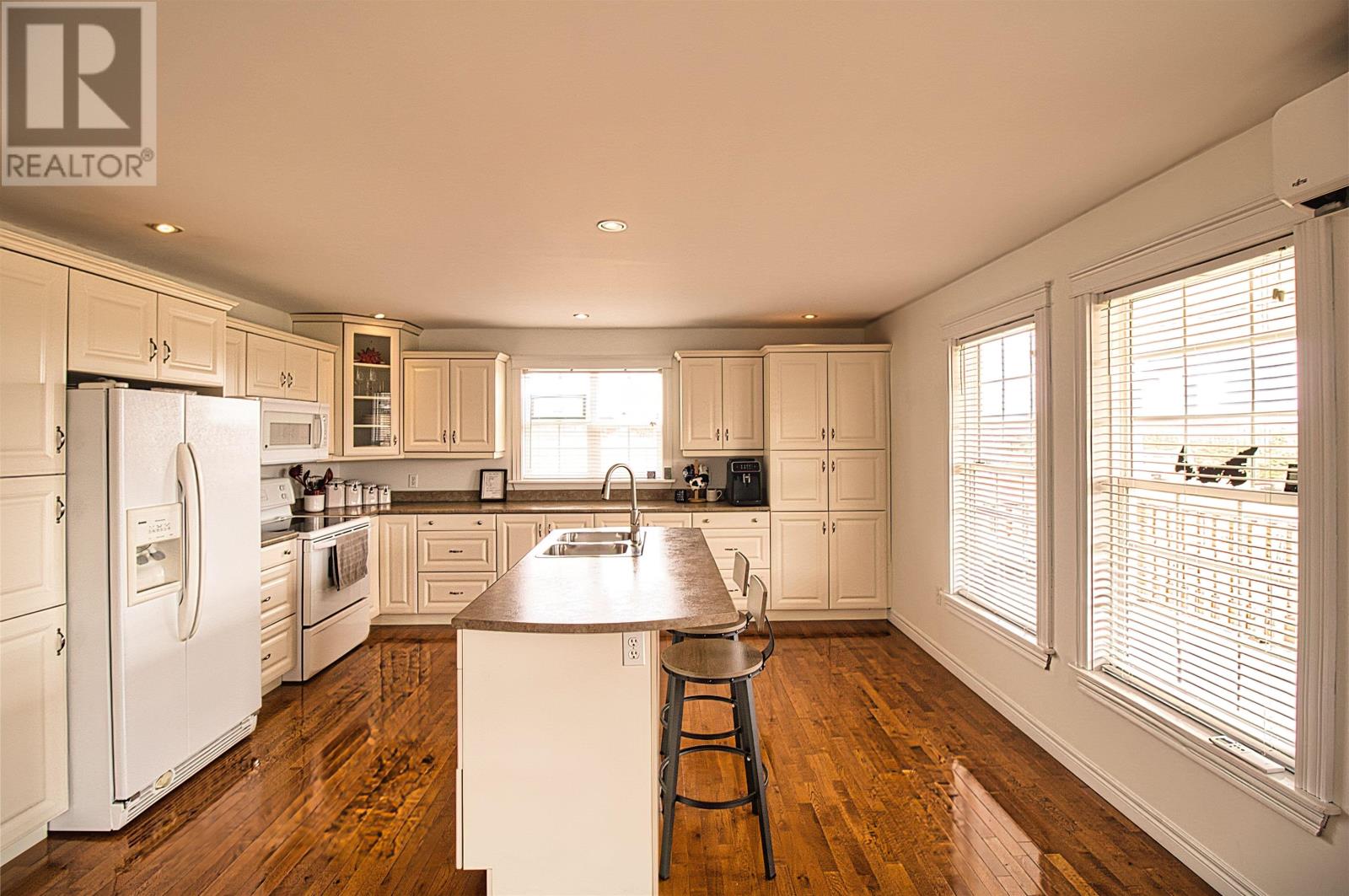65 Riverview Dr, New London, Prince Edward Island  C0B 1M0 - Photo 18 - 202620537