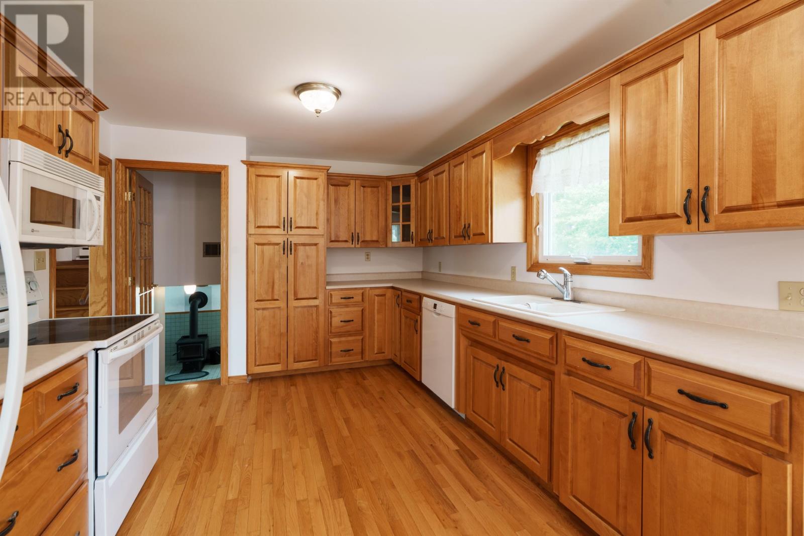 49 Mount Herbert Road, Stratford, Prince Edward Island  C1B 2S3 - Photo 7 - 202620606