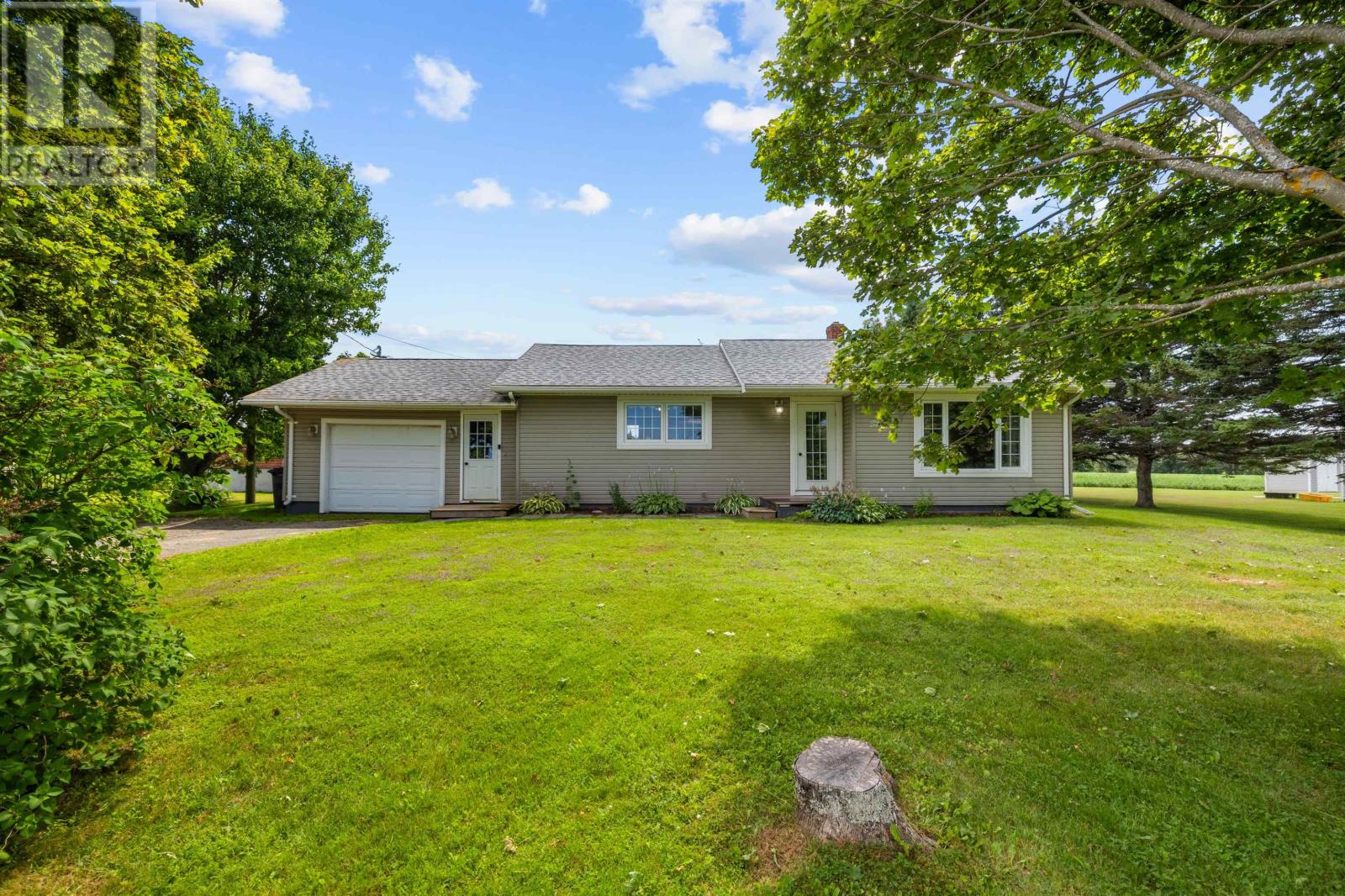 2816 Fort Augustus Road, Route 21, Glenfinnan, Prince Edward Island  C1B 1A4 - Photo 1 - 202620650