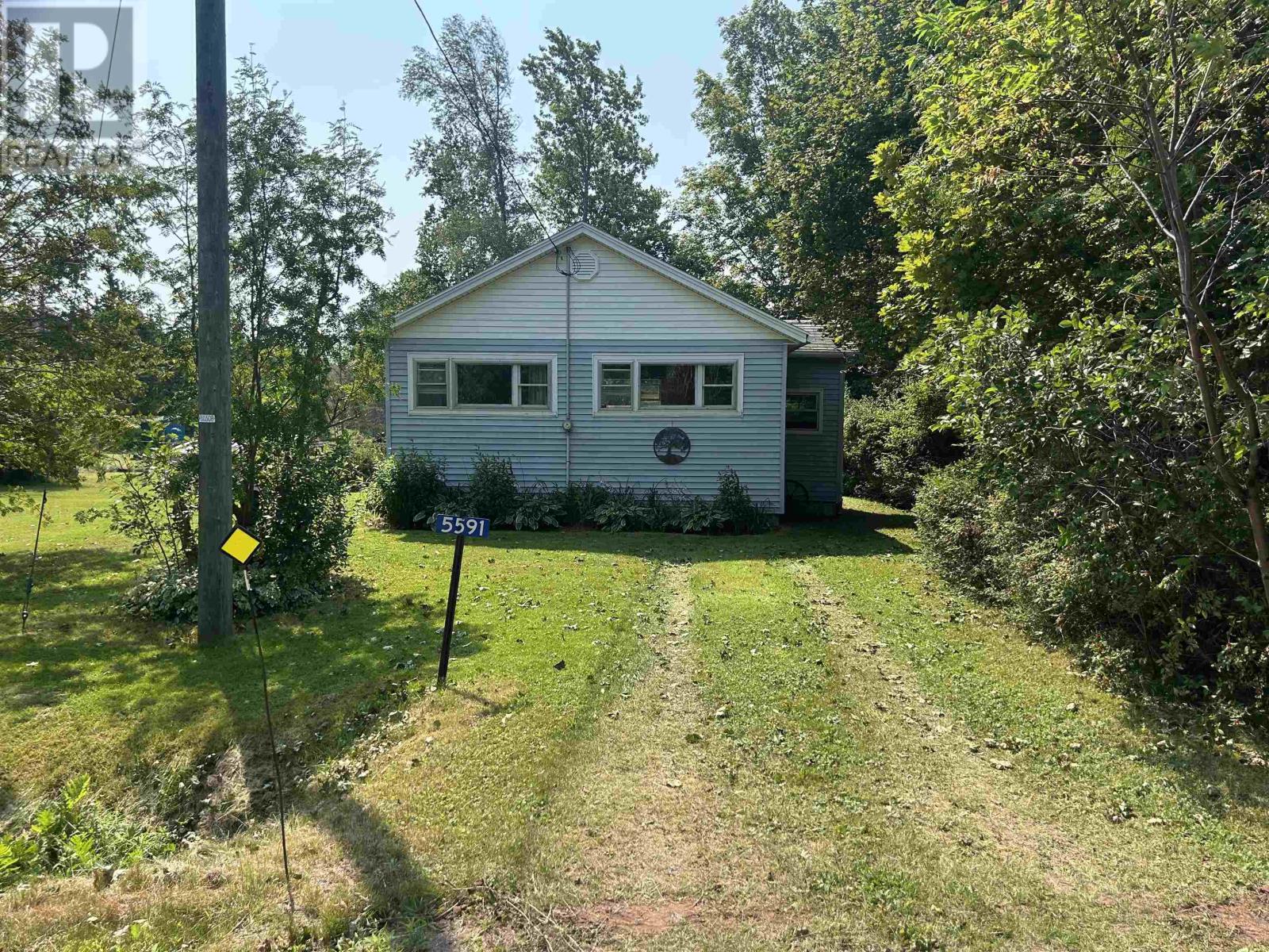 5591 Dundee Road, Kinross, Prince Edward Island  C0A 2E0 - Photo 1 - 202621030