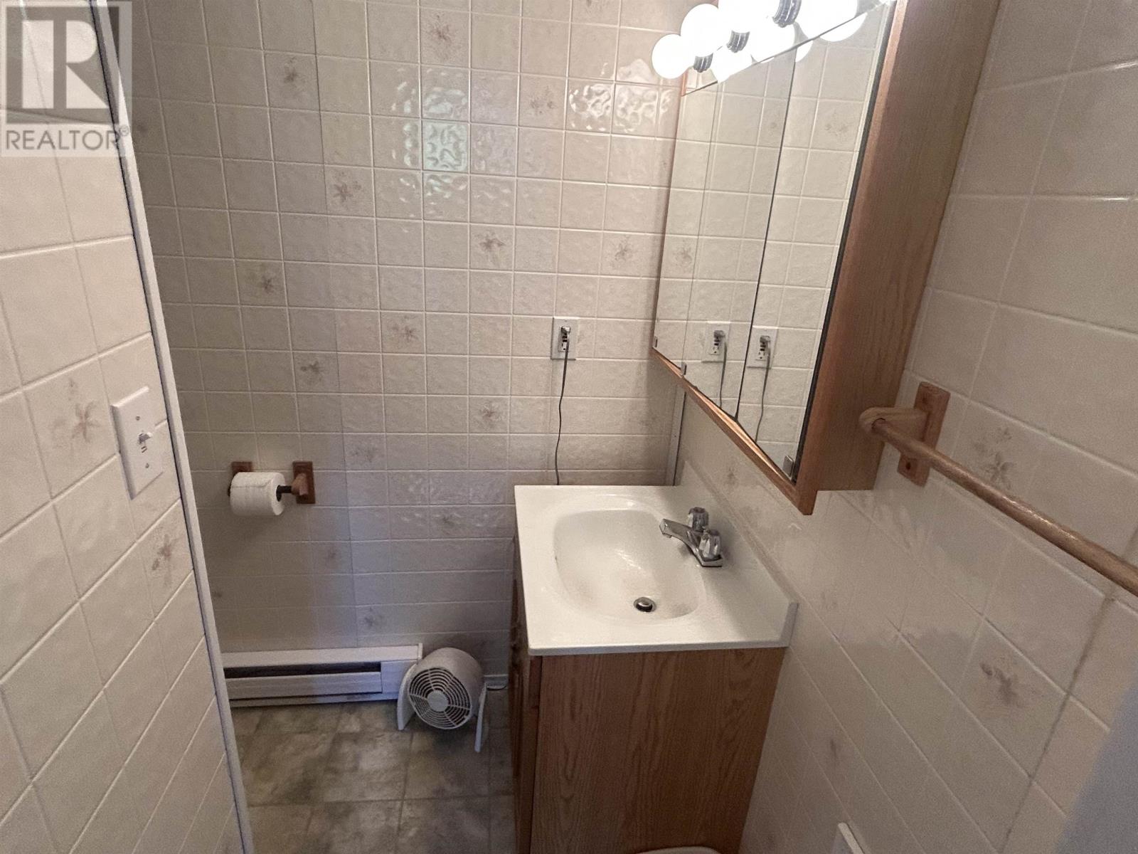 5591 Dundee Road, Kinross, Prince Edward Island  C0A 2E0 - Photo 11 - 202621030