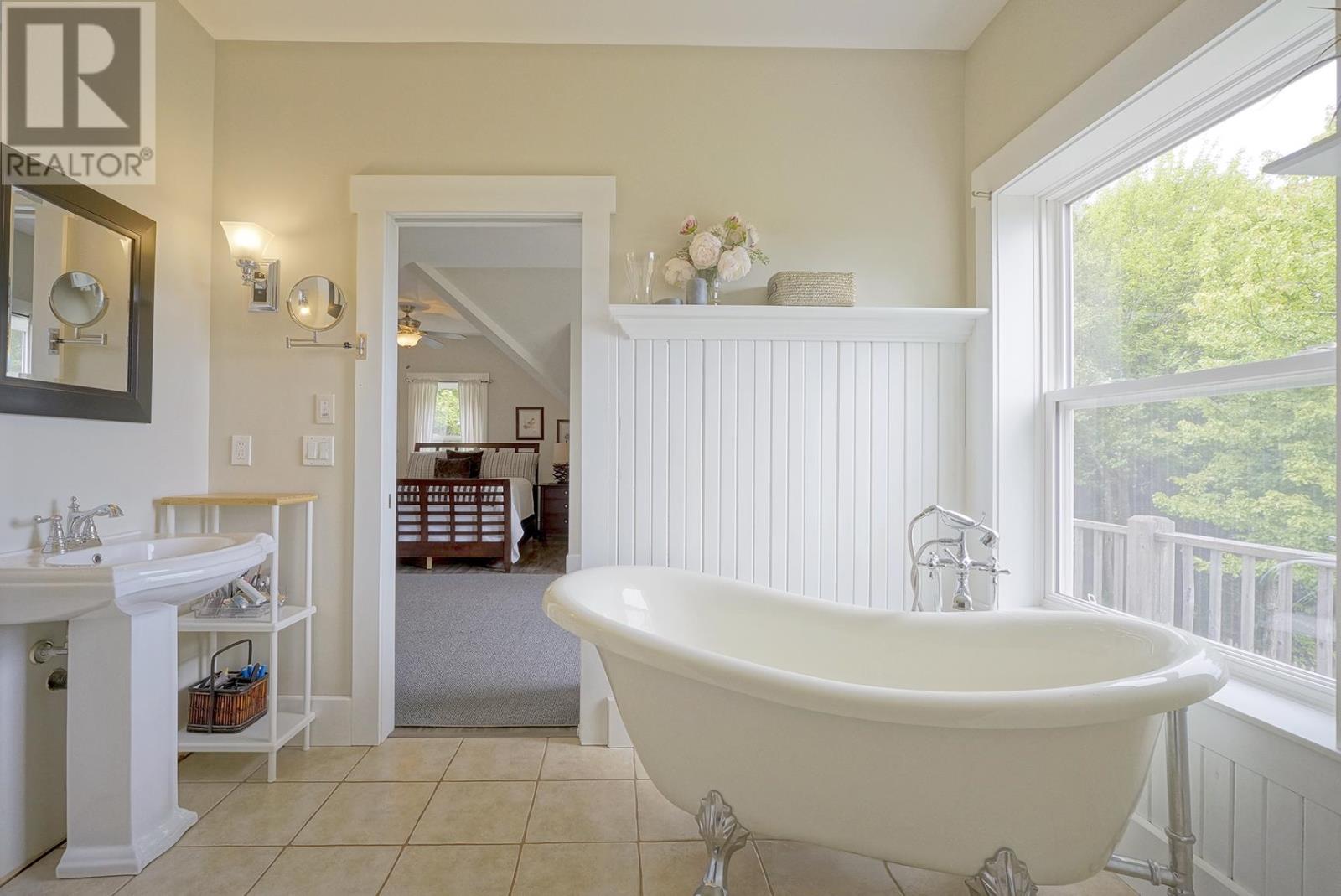 215 Buffalo Road, Rustico, Prince Edward Island  C0A 1N0 - Photo 21 - 202621120