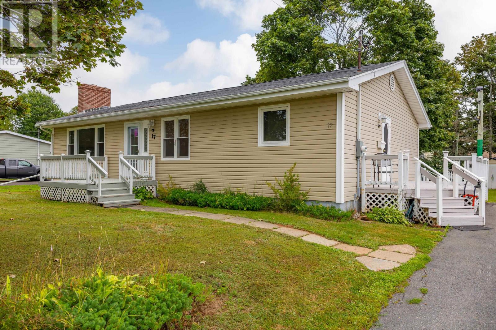 17 Bolger Drive, Charlottetown, Prince Edward Island  C1A 7T2 - Photo 6 - 202621151