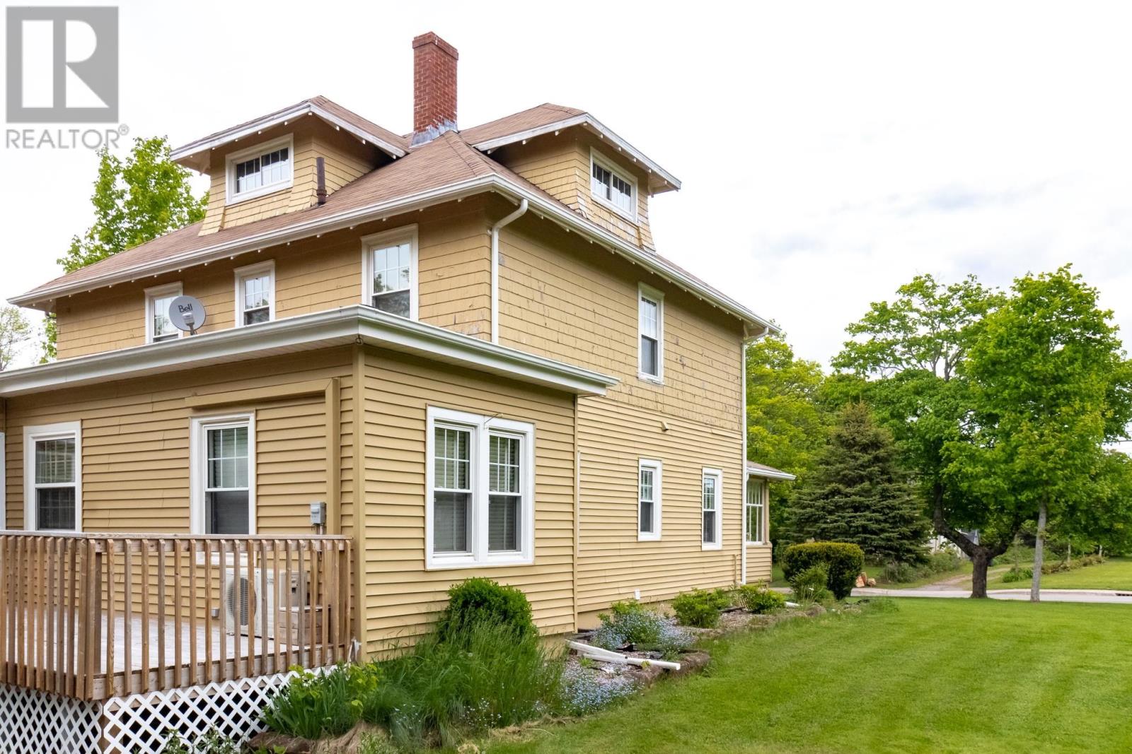 19 Wood Island Road, Montague, Prince Edward Island  C0A 1R0 - Photo 5 - 202621152