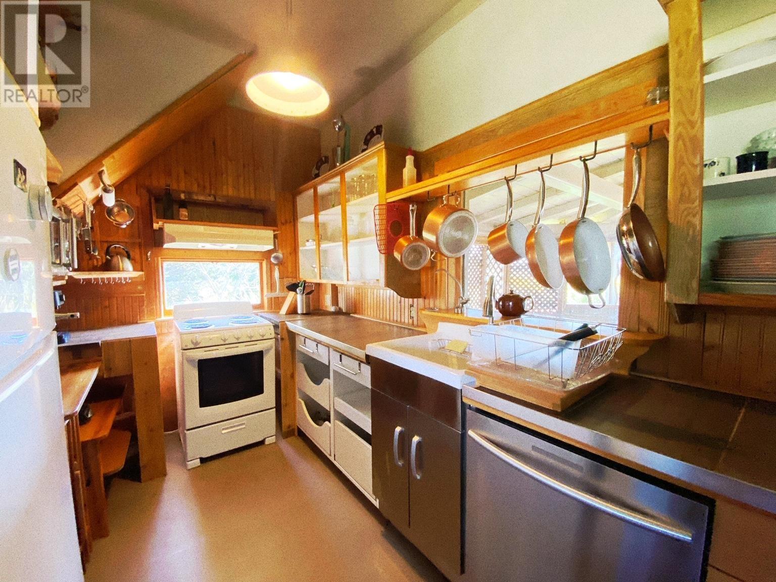 74 Larsen Lane, Pinette, Prince Edward Island  C0A 1A0 - Photo 25 - 202621240