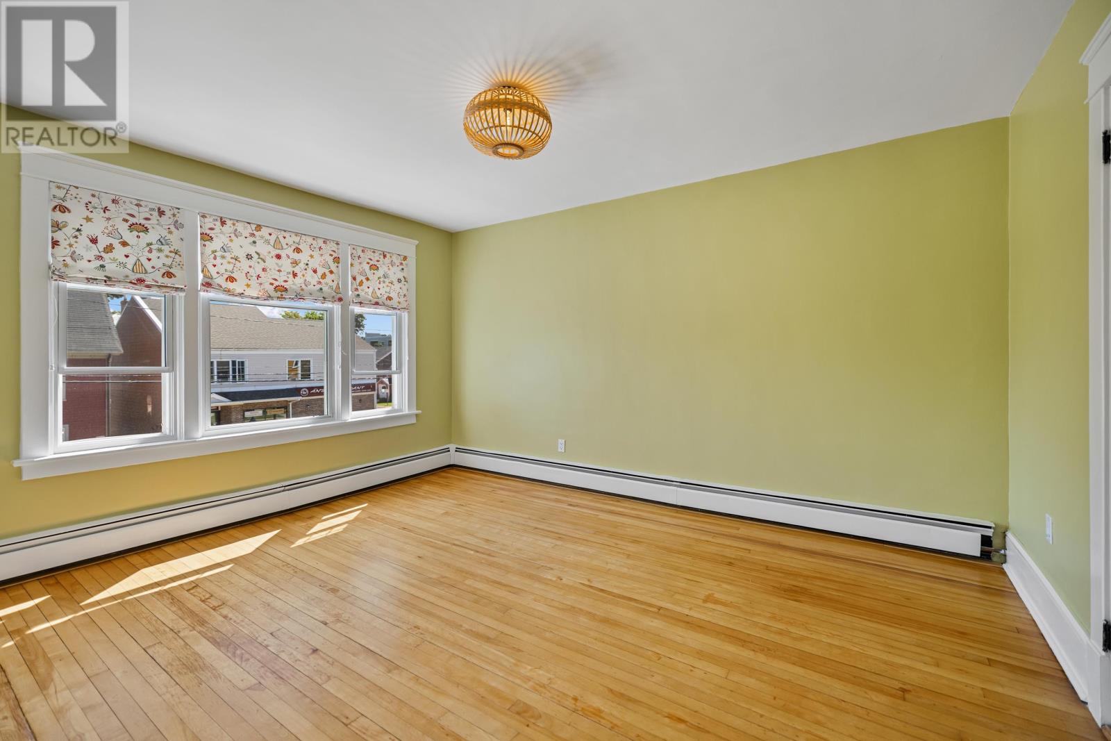21 Grafton Street, Charlottetown, Prince Edward Island  C1A 1K6 - Photo 29 - 202621324