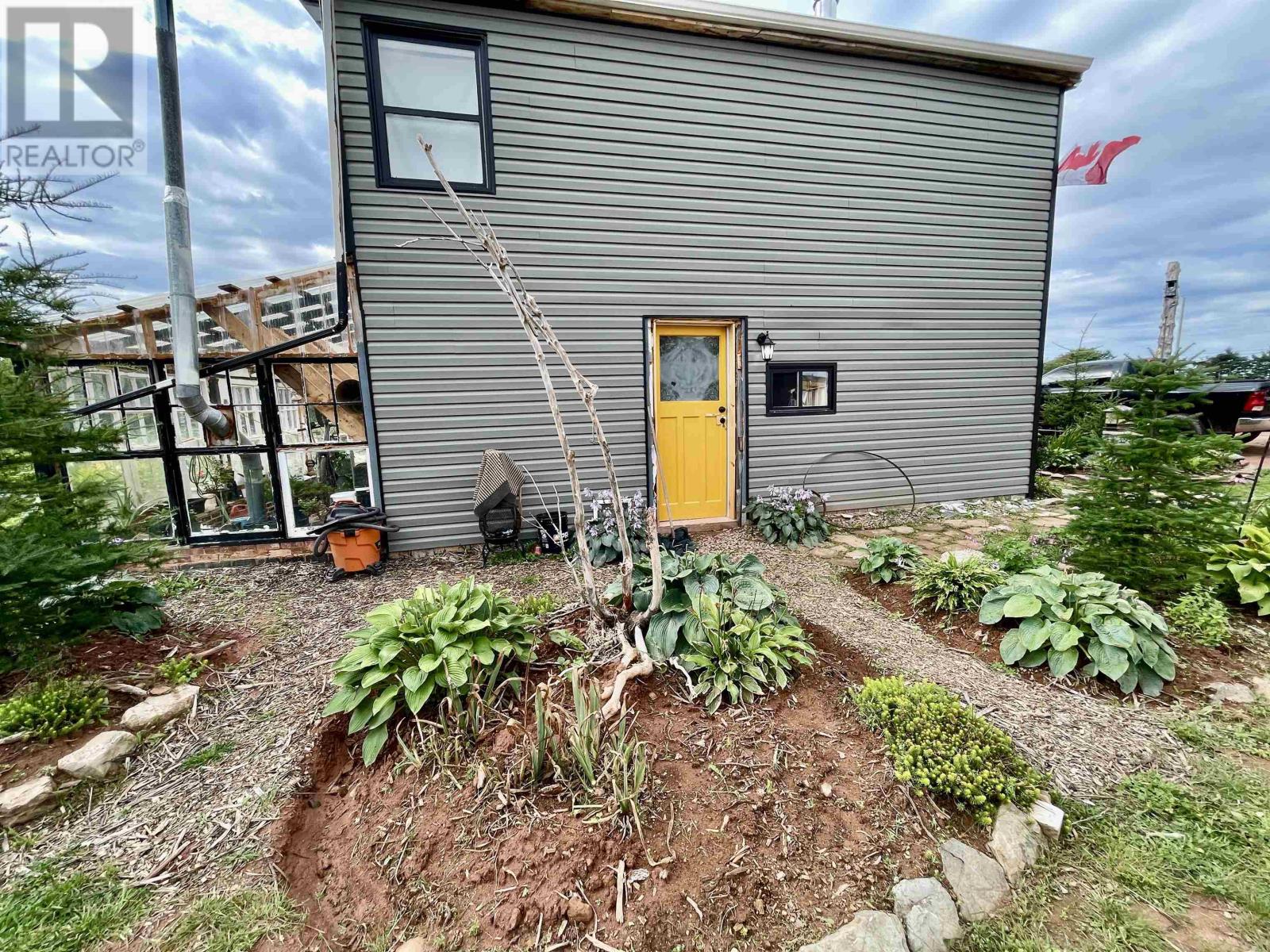 32756 Route 2, Springhill, Prince Edward Island  C0B 1J0 - Photo 4 - 202622091