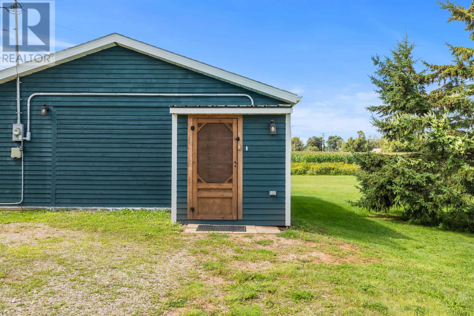 1376 Pownal Road, Alexandra, Prince Edward Island  C1B 0P6 - Photo 32 - 202622194