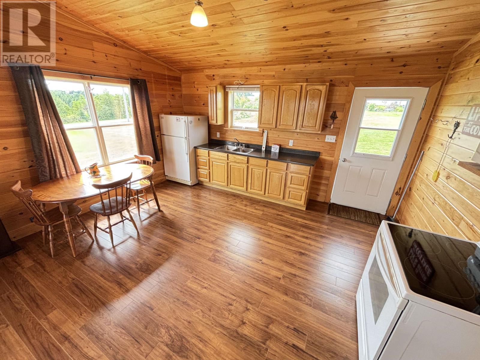 39 Ray Way, North Rustico, Prince Edward Island  C0A 1N0 - Photo 11 - 202622218
