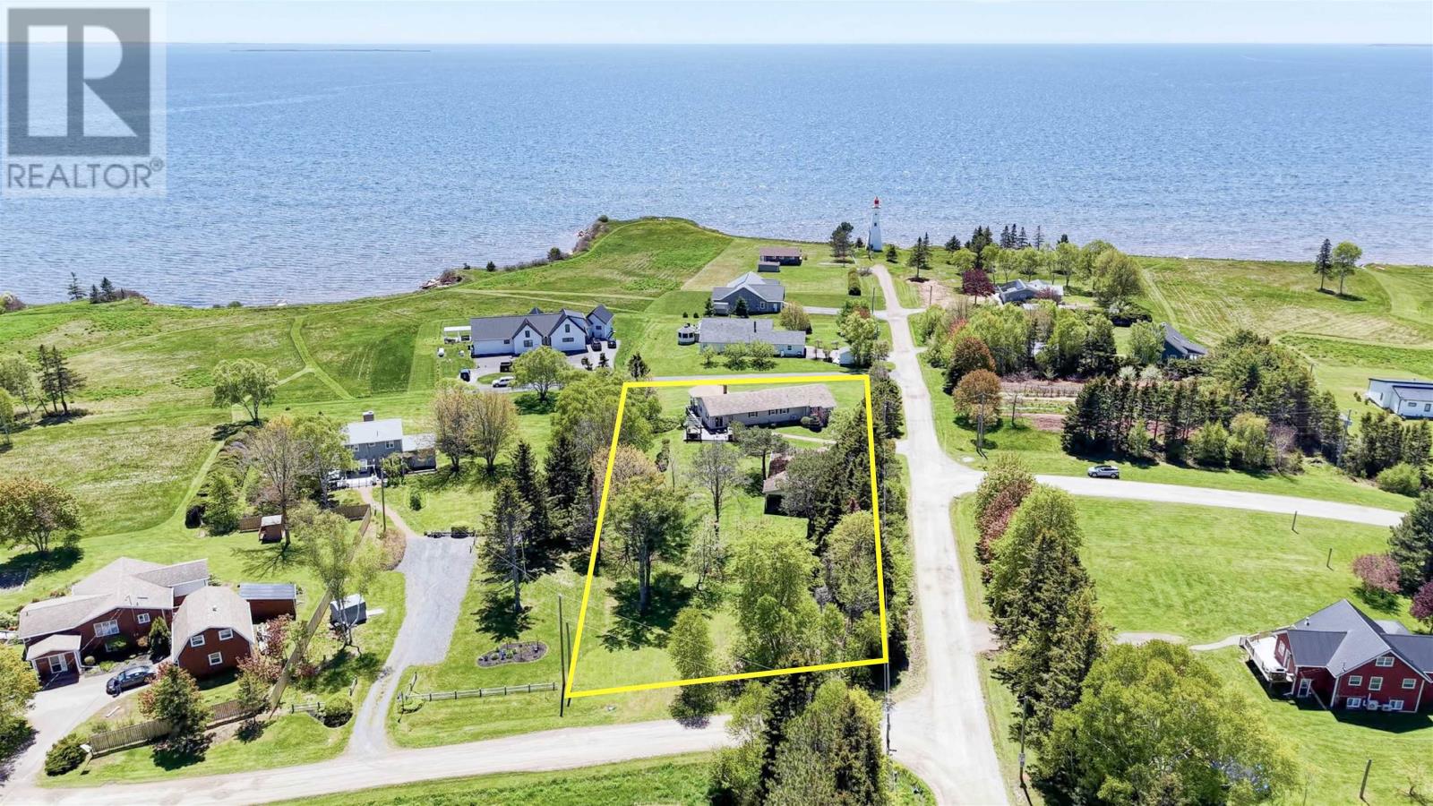 12 Lighthouse Lane, Stratford, Prince Edward Island  C1B 2N9 - Photo 4 - 202622227