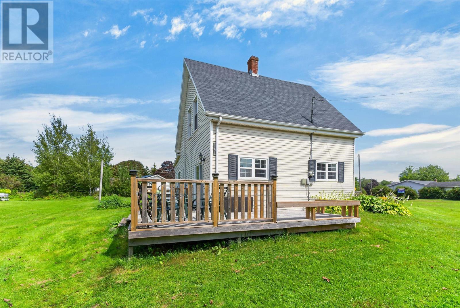 7 Macarthur Drive, Cornwall, Prince Edward Island  C0A 1H4 - Photo 6 - 202622230