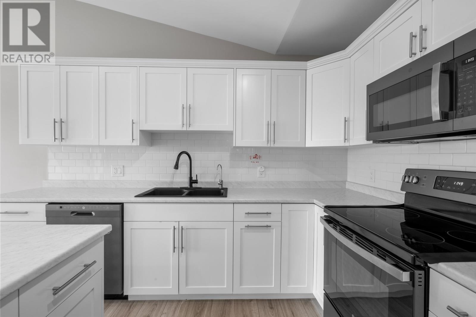31 Starlite Street, Summerside, Prince Edward Island  C1N 0N7 - Photo 5 - 202622299