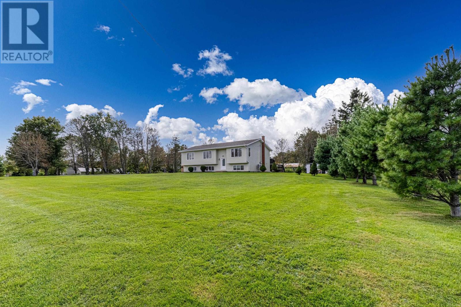 1557 Brackley Point Road, Harrington, Prince Edward Island  C1E 1R1 - Photo 4 - 202622718