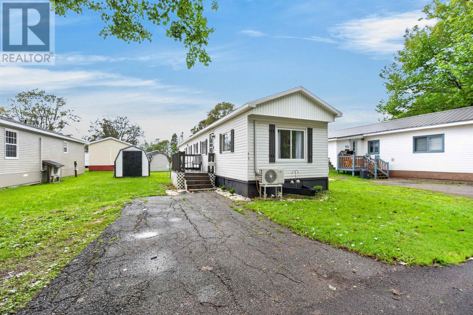 43 Linkletter Estates, Summerside, Prince Edward Island  C1N 2W5 - Photo 3 - 202622816
