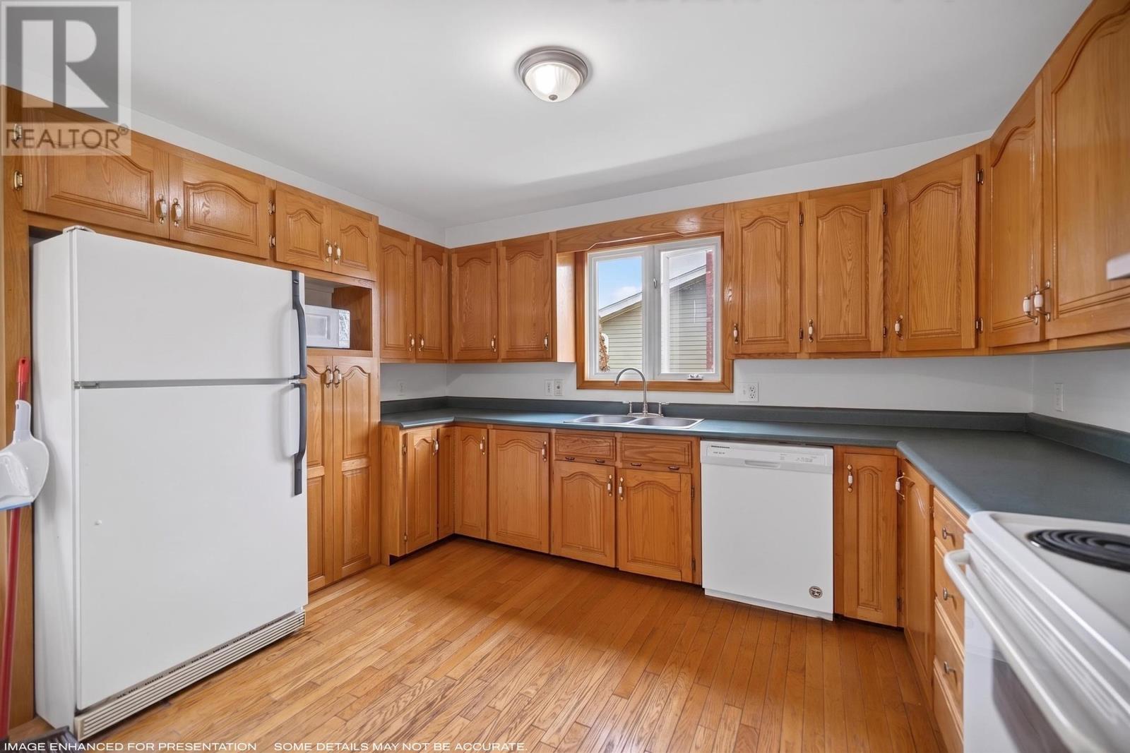 136 Stratford Road, Stratford, Prince Edward Island  C1B 1Y4 - Photo 11 - 202622848
