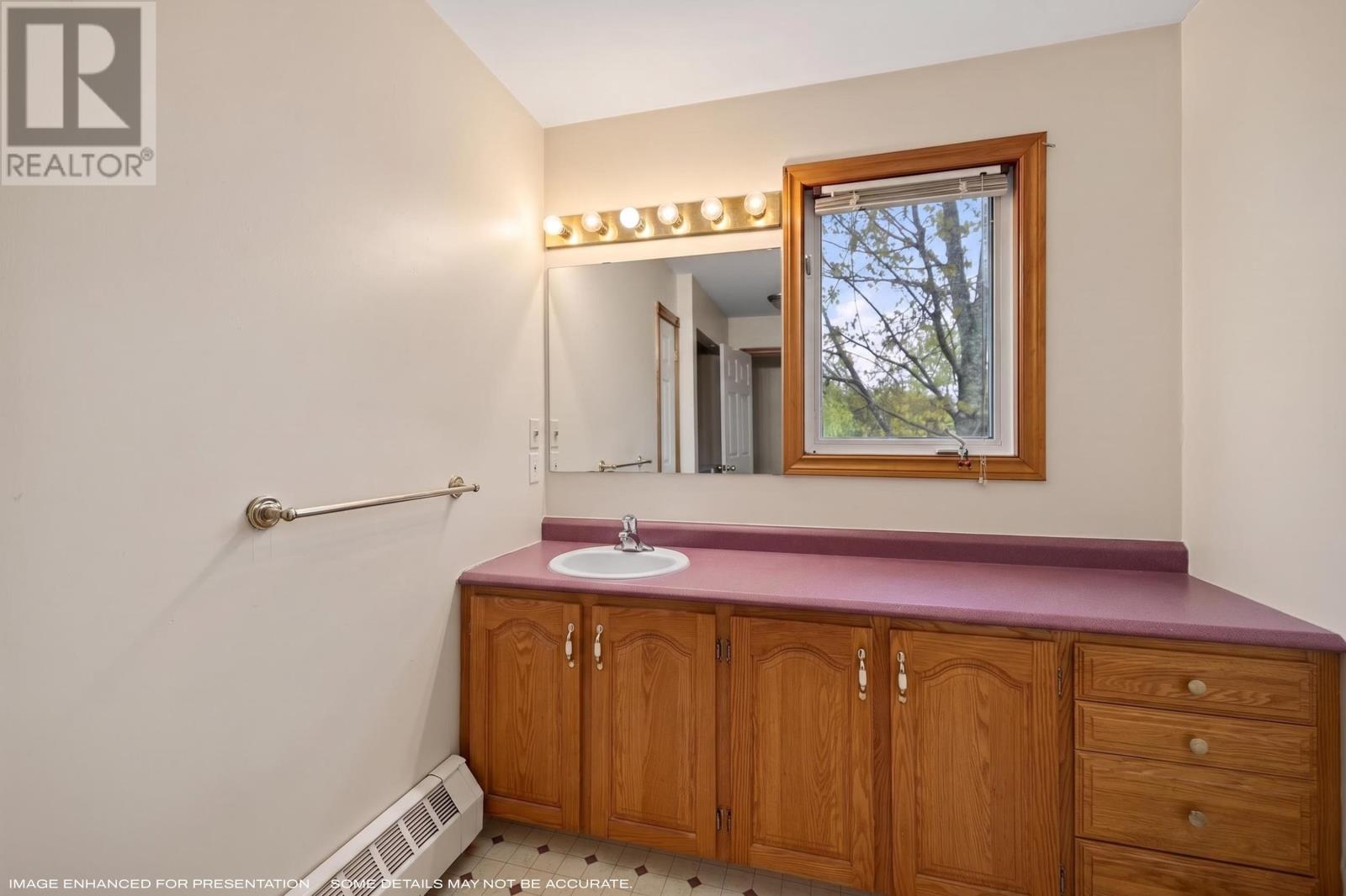 136 Stratford Road, Stratford, Prince Edward Island  C1B 1Y4 - Photo 13 - 202622848