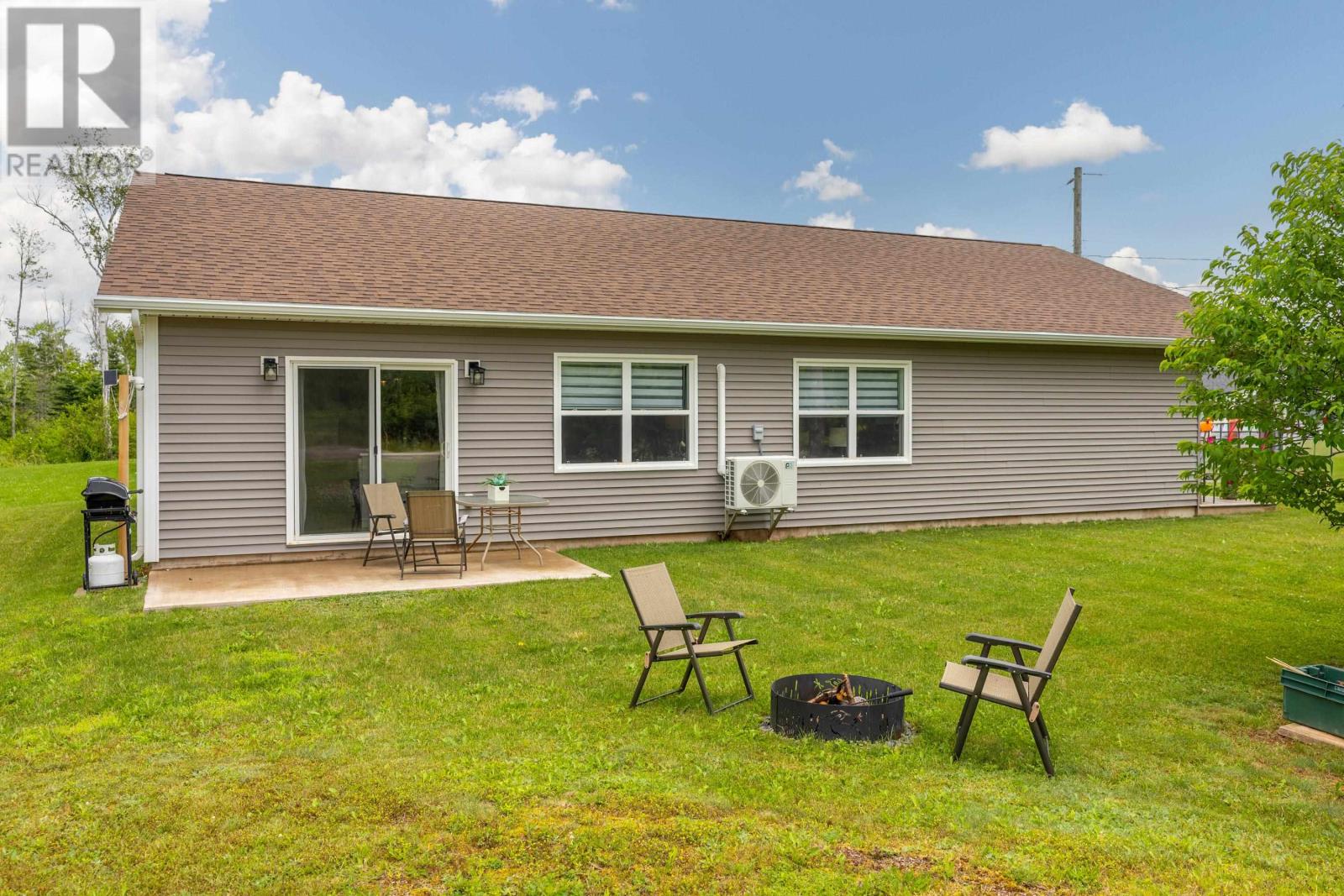 1 Balderston Court, Stratford, Prince Edward Island  C1B 4H1 - Photo 4 - 202622859
