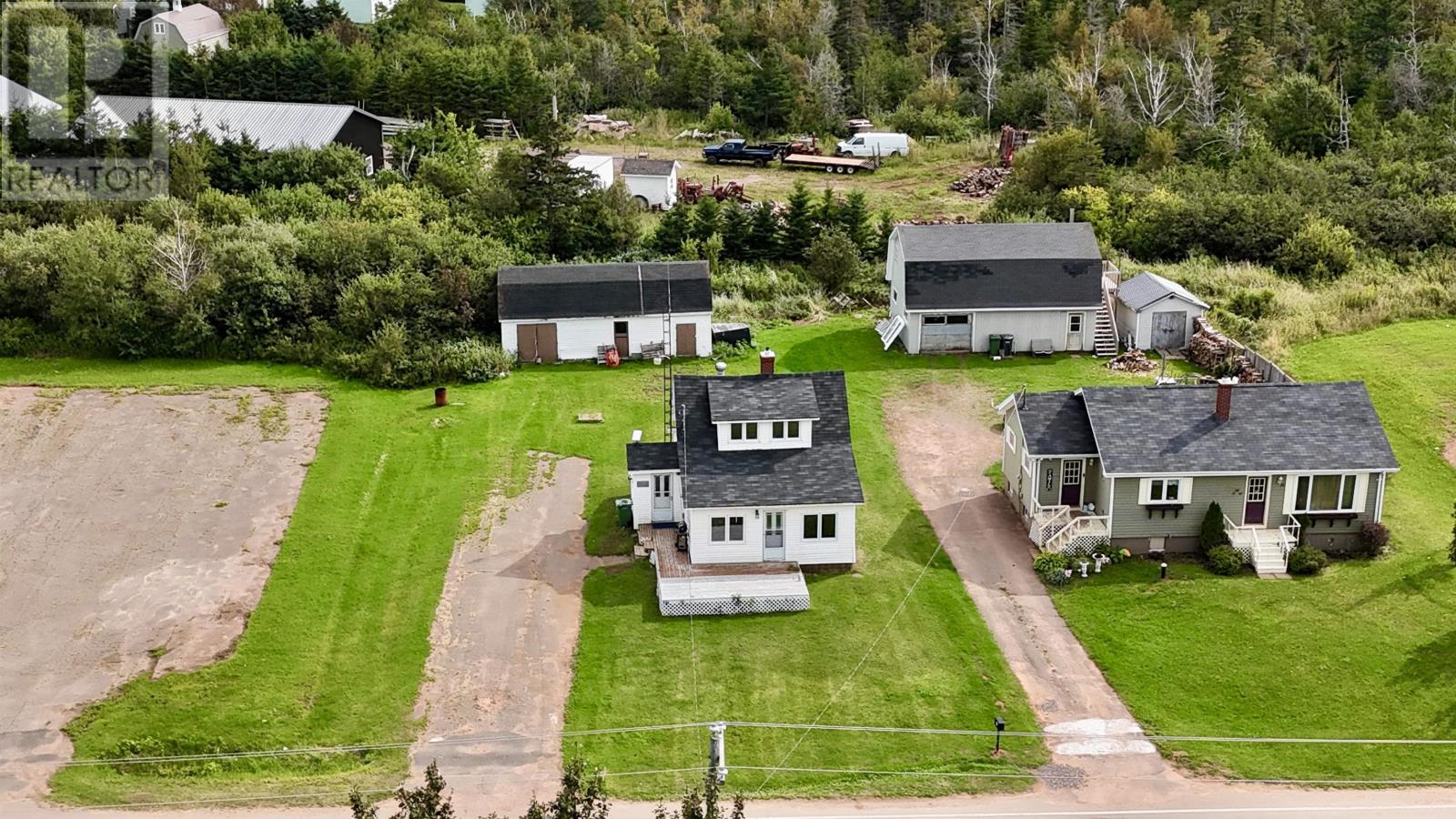 27 Harbour Road, Miminegash, Prince Edward Island