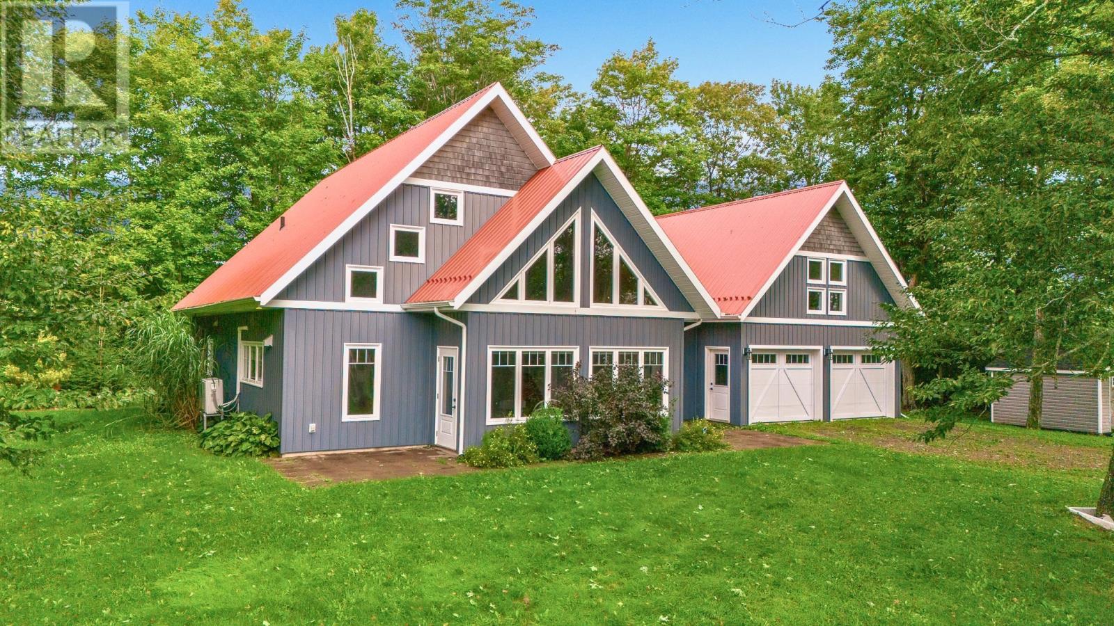 2027 New Glasgow Road, Wheatley River, Prince Edward Island  C0A 1N0 - Photo 1 - 202622998