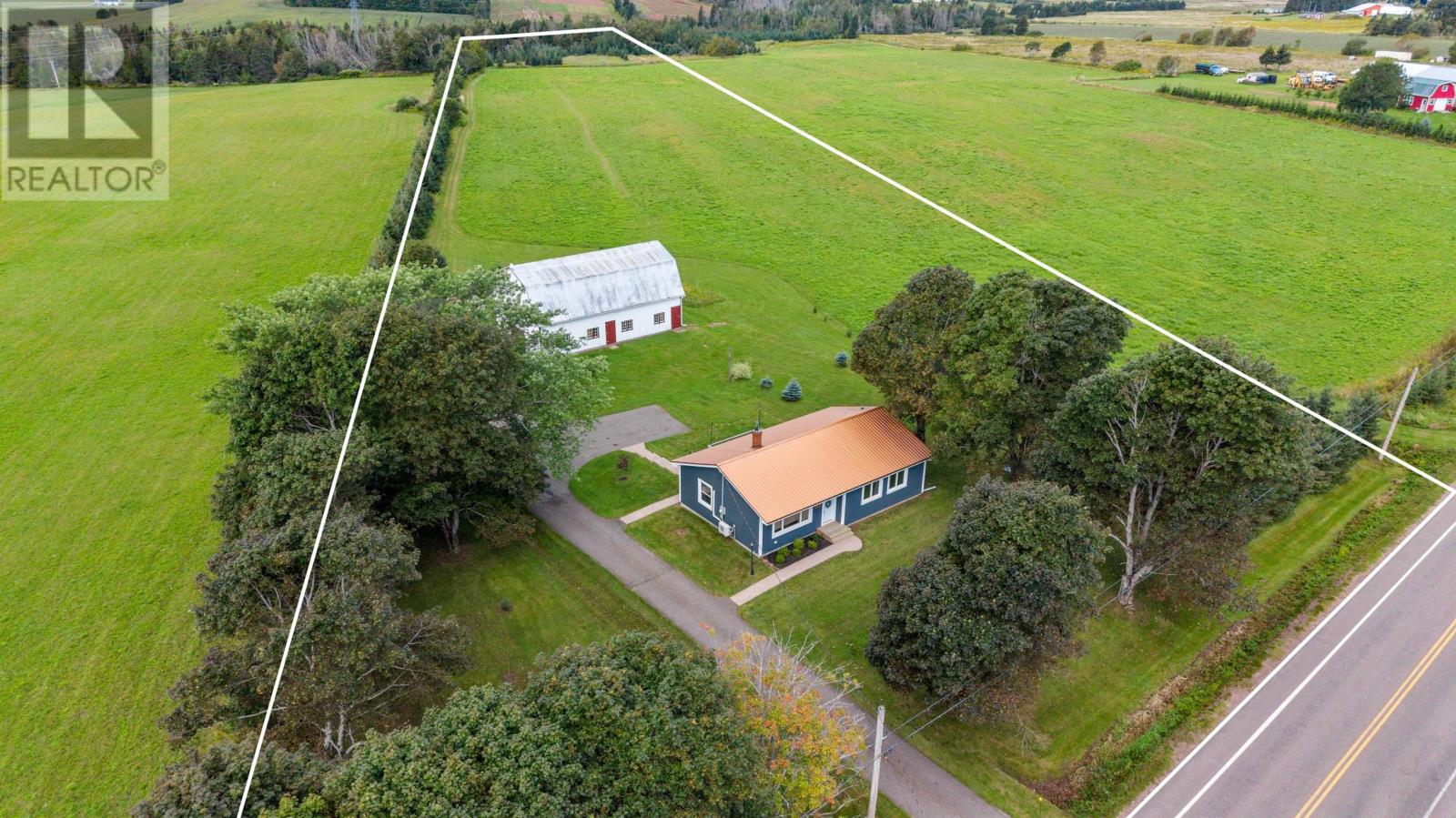 2095 North York River Rd, Warren Grove, Prince Edward Island