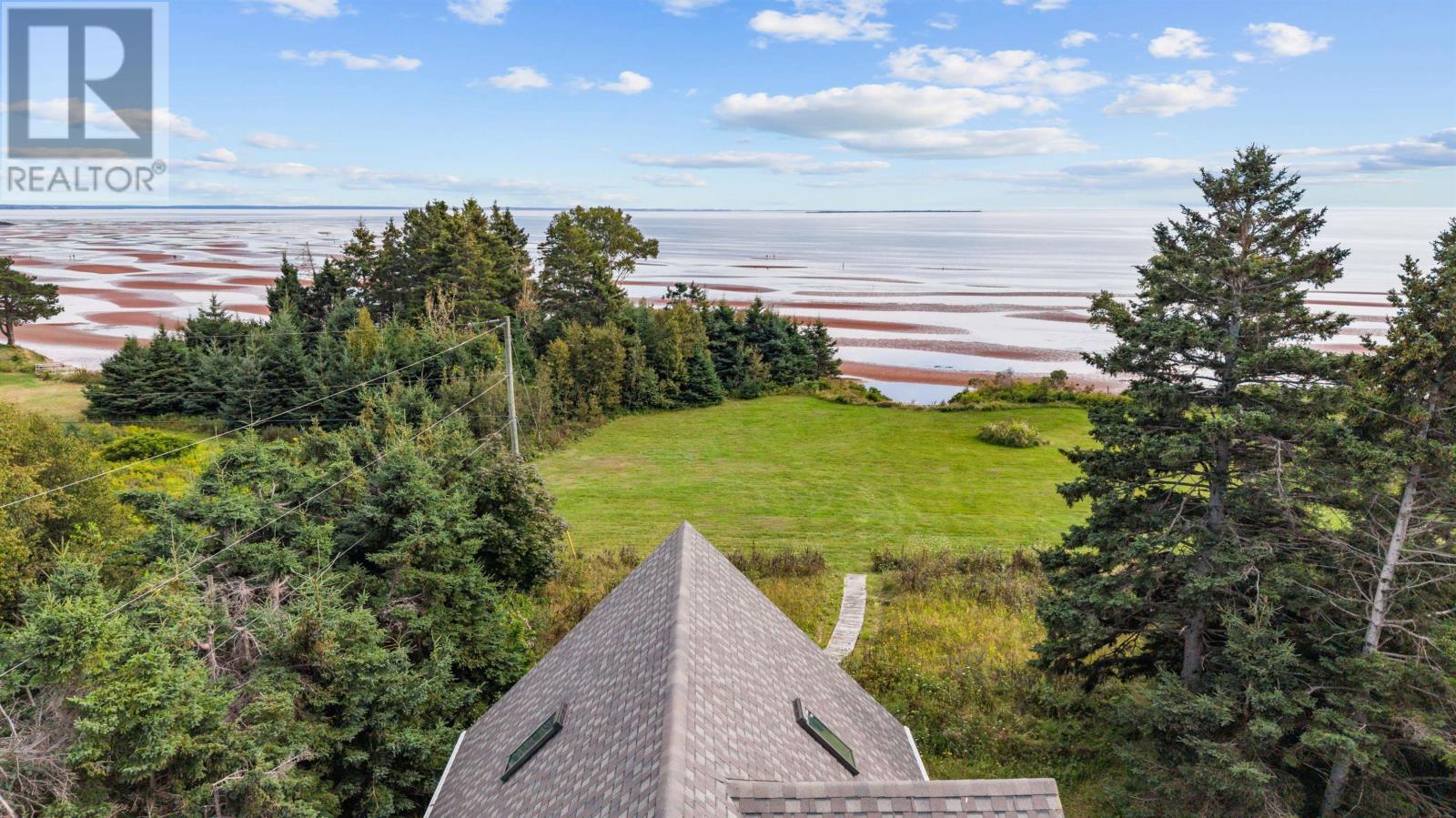 26 Garden Lane, Stratford, Prince Edward Island  C1B 2P6 - Photo 2 - 202623200