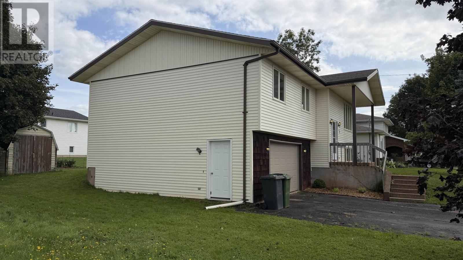 69 Gamble Avenue, Summerside, Prince Edward Island  C1N 5V8 - Photo 4 - 202623233