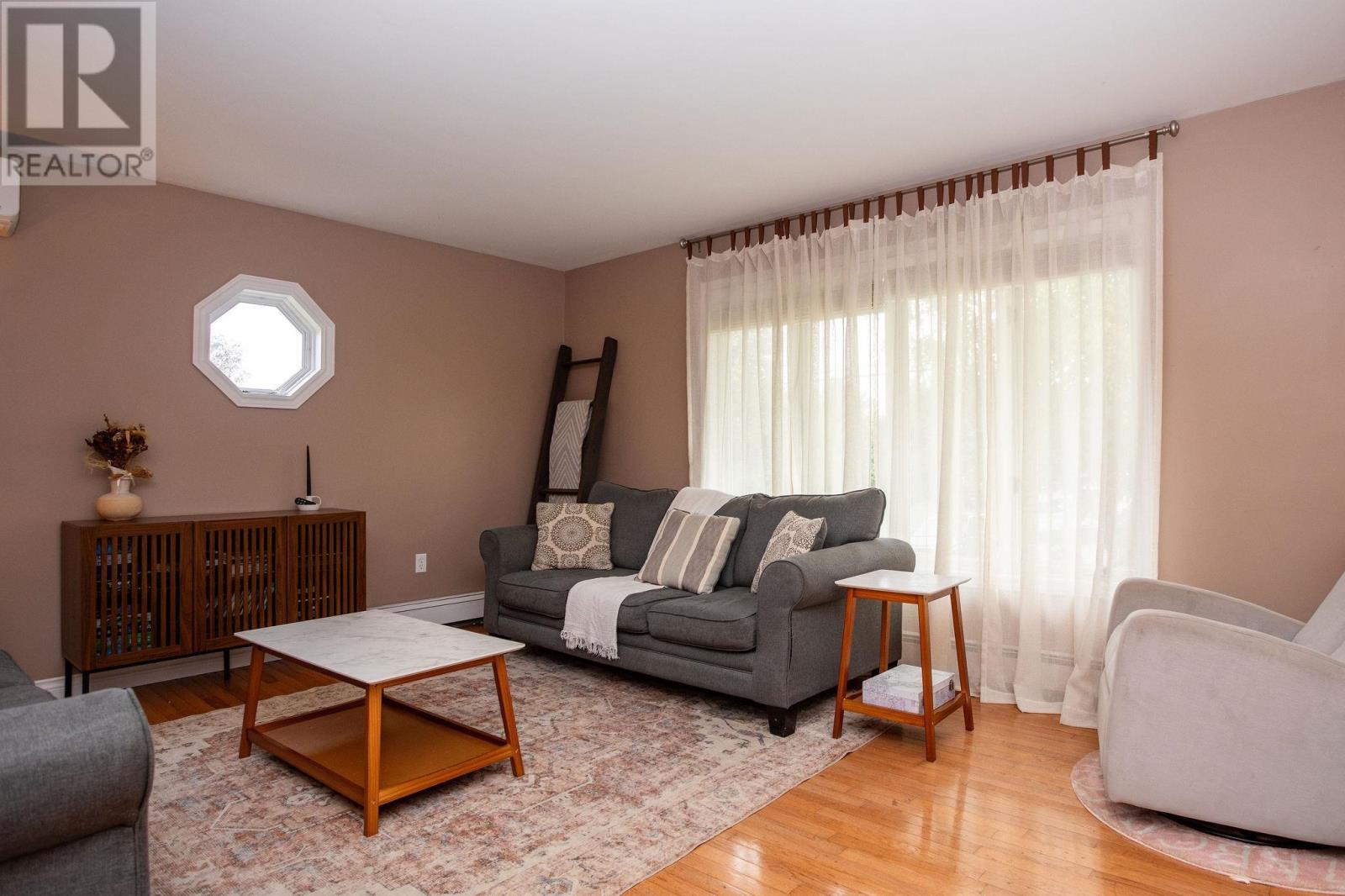 17 Aptos Drive, Stratford, Prince Edward Island  C1B 1W7 - Photo 3 - 202623307