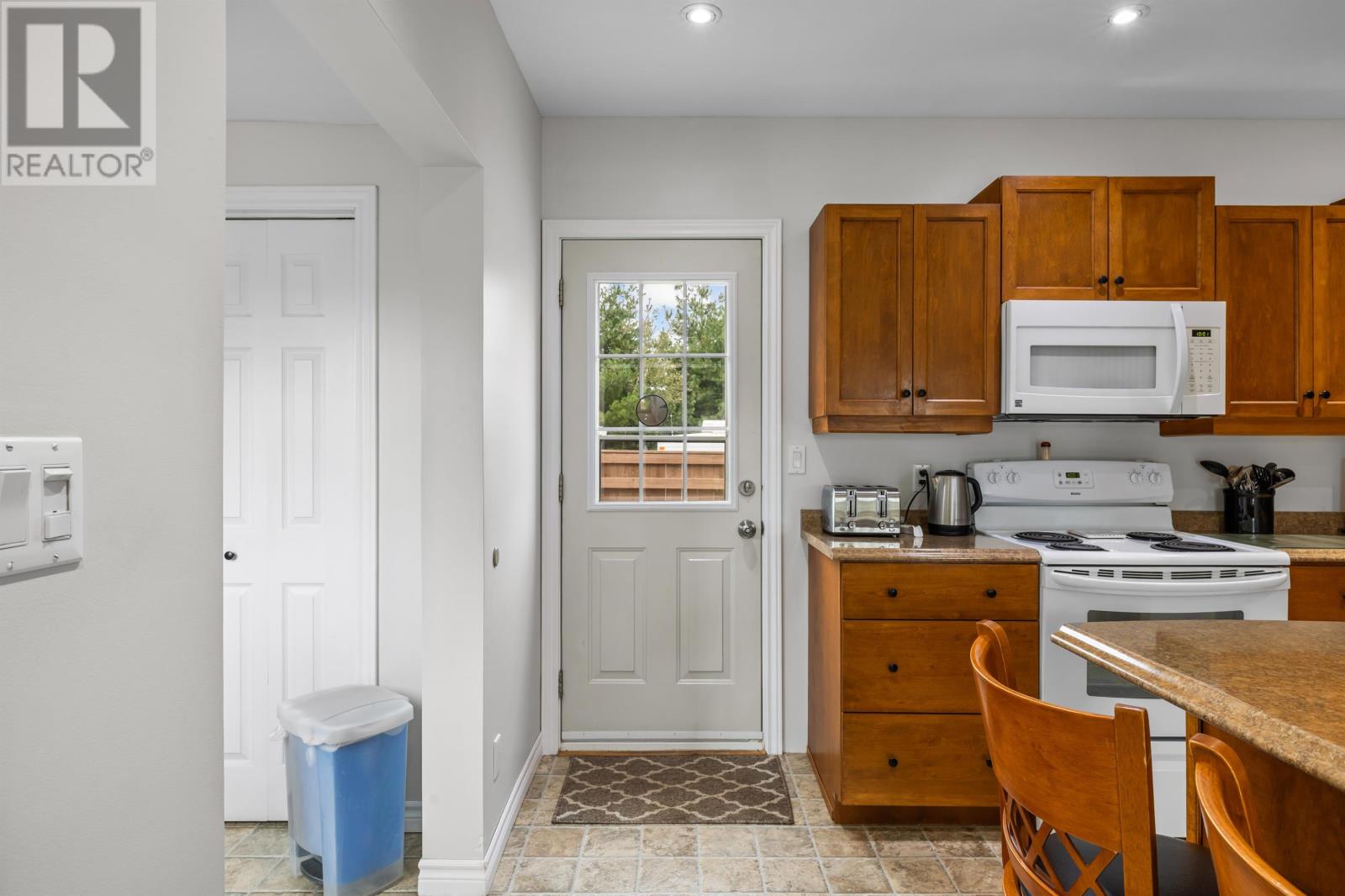69 Bayview Drive, Summerside, Prince Edward Island  C1N 3Z9 - Photo 5 - 202623326
