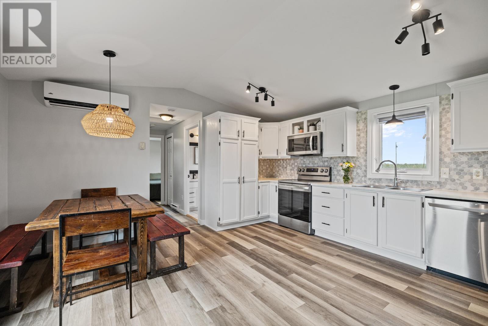 237 Avondale Road, Rte 216, Vernon River, Prince Edward Island  C0A 2E0 - Photo 10 - 202623426
