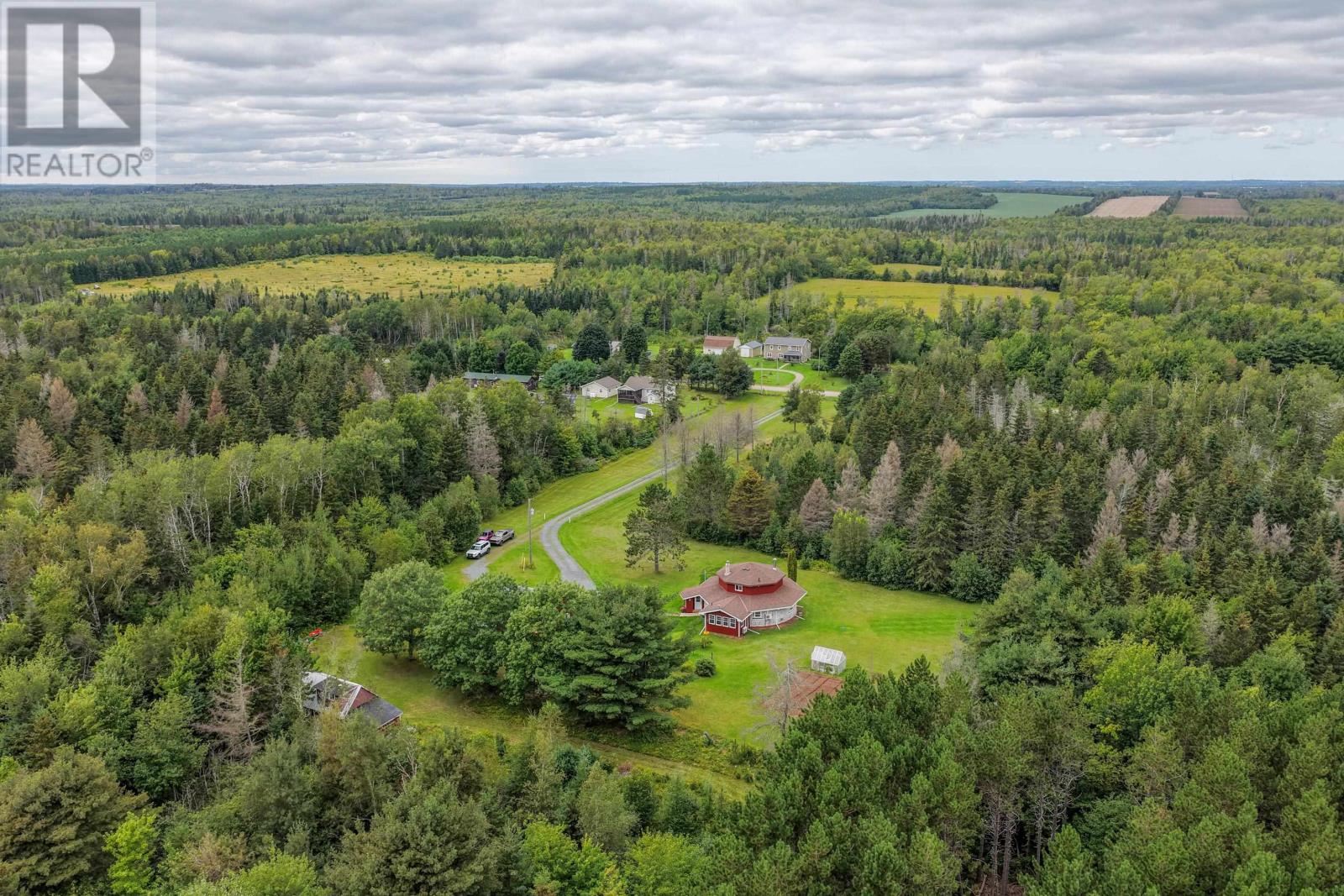1323 Brooklyn Road, Milltown Cross, Prince Edward Island  C0A 1R0 - Photo 4 - 202623451