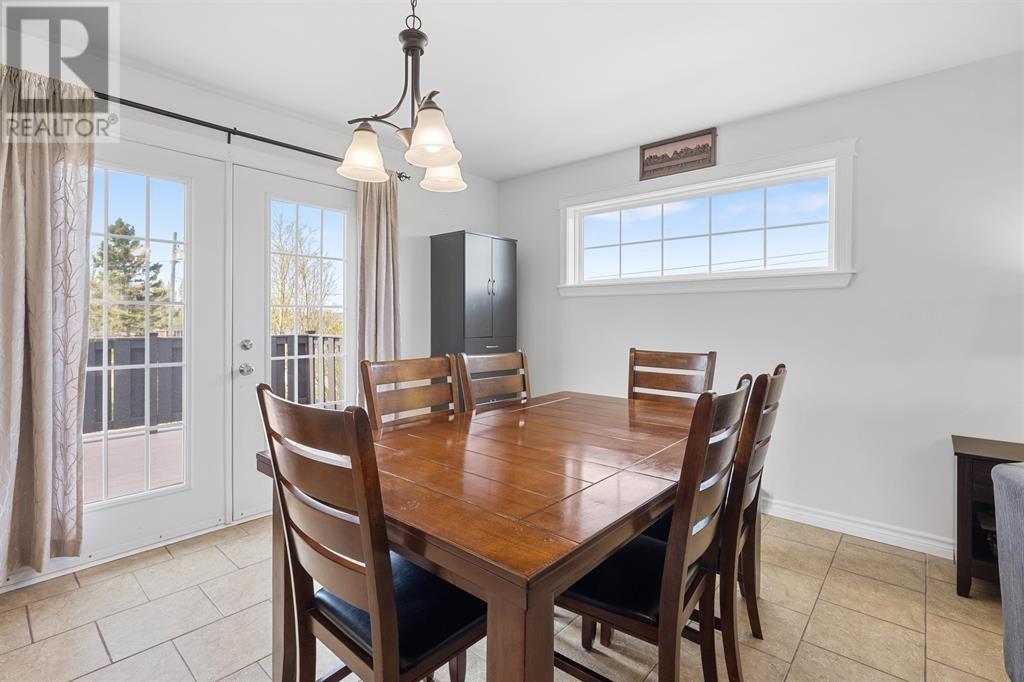 37 Rosebank Road, Stratford, Prince Edward Island  C1B 1E8 - Photo 14 - 202623524