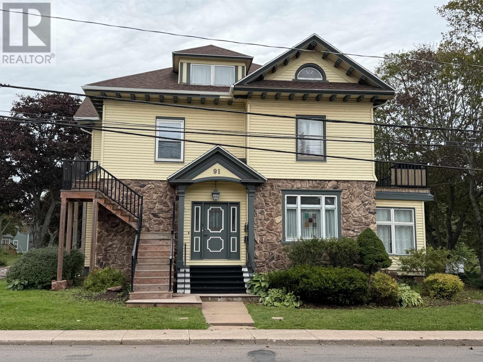 91 Central Street, Summerside, Prince Edward Island  C1N 3L2 - Photo 1 - 202623543
