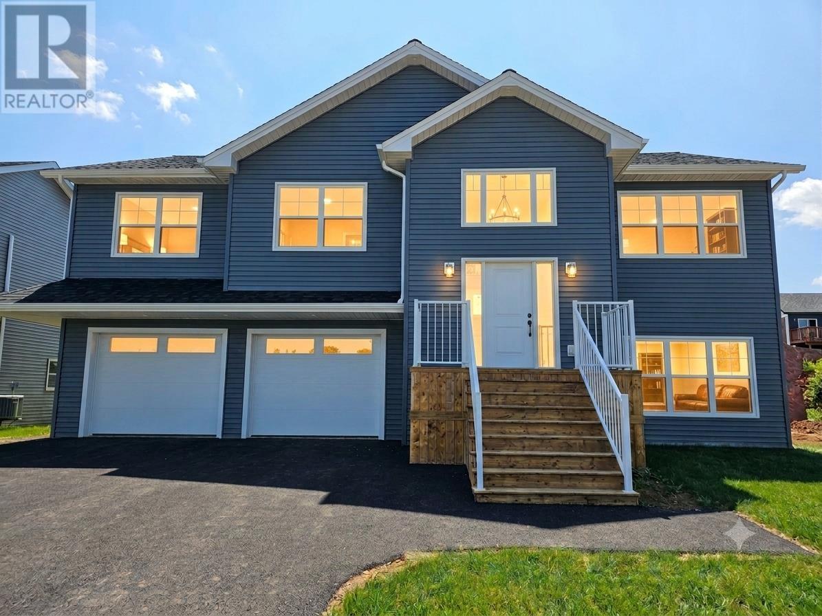 54 Hudson Avenue, Charlottetown, Prince Edward Island  C1E 3W2 - Photo 1 - 202623559