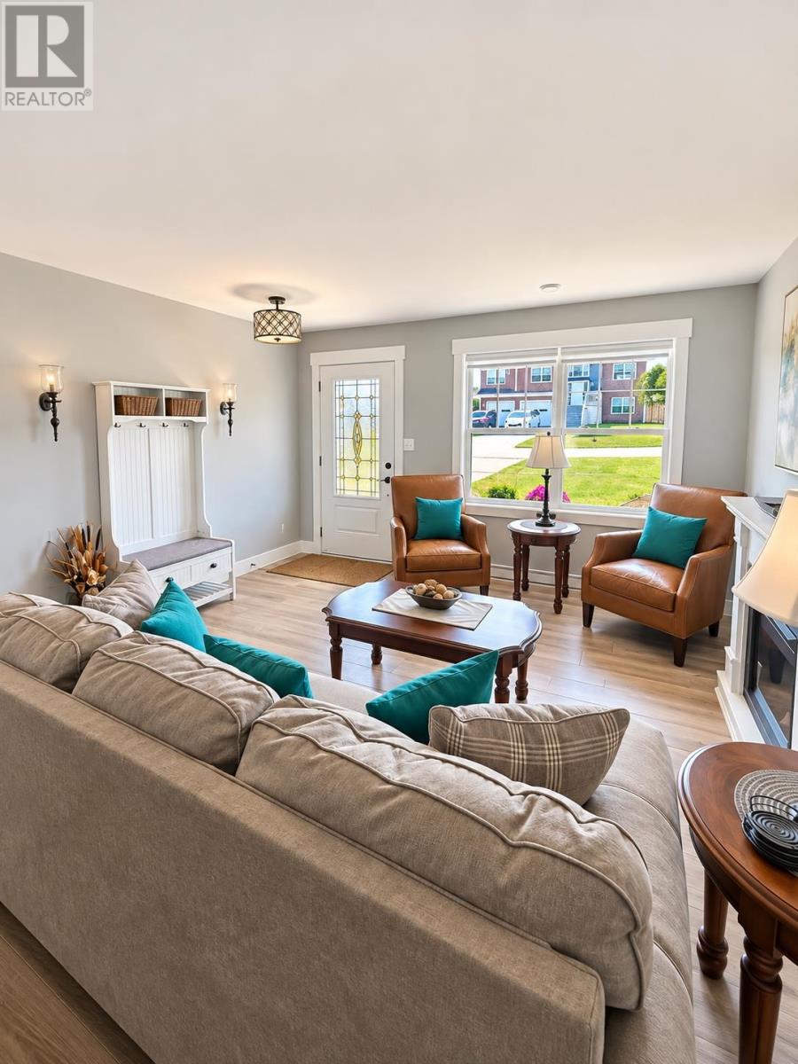 48 Stephanie Drive, Cornwall, Prince Edward Island  C0A 1H0 - Photo 5 - 202623582