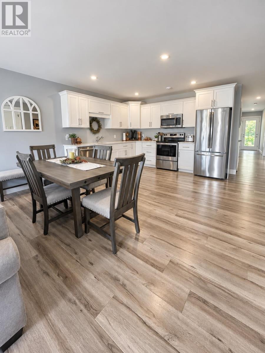 48 Stephanie Drive, Cornwall, Prince Edward Island  C0A 1H0 - Photo 8 - 202623582