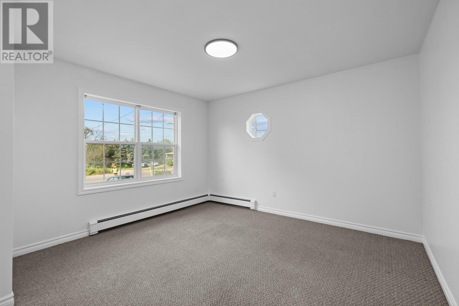 16 Kingston Road, Cornwall, Prince Edward Island  C0A 1H8 - Photo 9 - 202623926