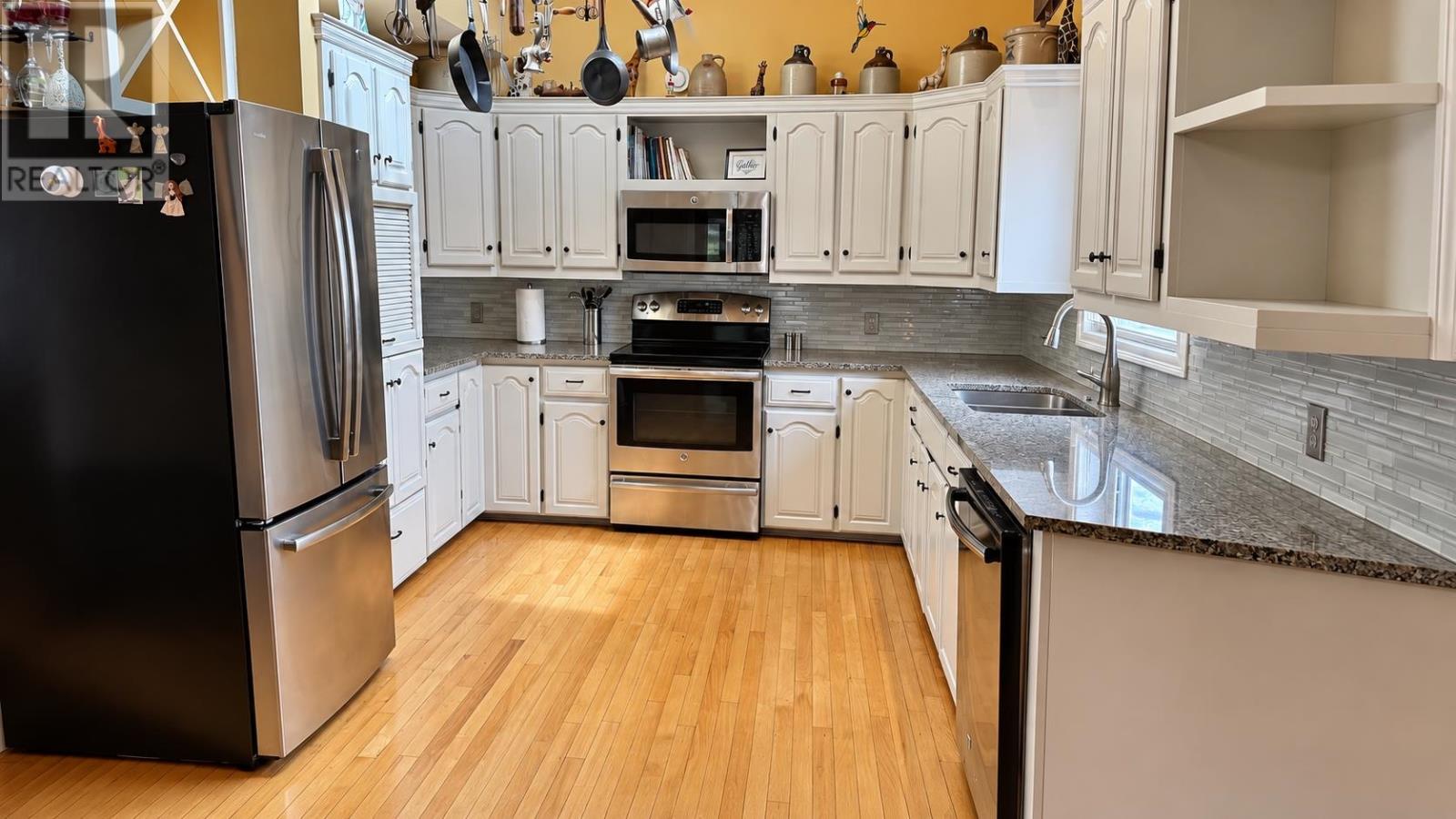 995 Pleasant Grove Road, York, Prince Edward Island  C0A 1P0 - Photo 12 - 202623935