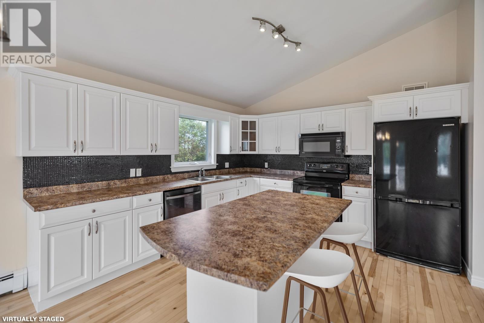 718 Millcove Road, Suffolk, Prince Edward Island  C1C 0L3 - Photo 10 - 202623944