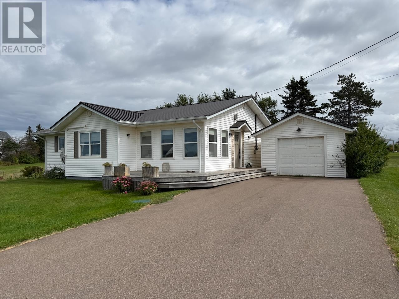 3490 BAYSHORE Road, Stanhope, Prince Edward Island