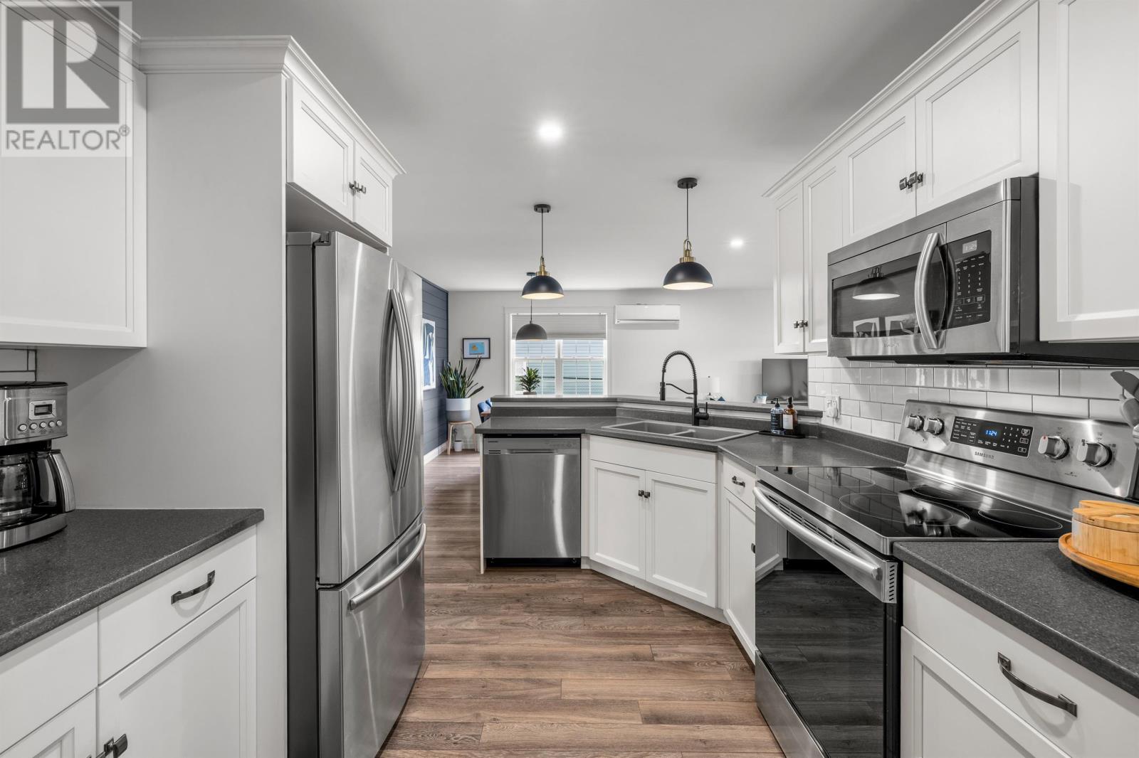 95 Mercedes Drive, Cornwall, Prince Edward Island  C0A 1H3 - Photo 8 - 202624012