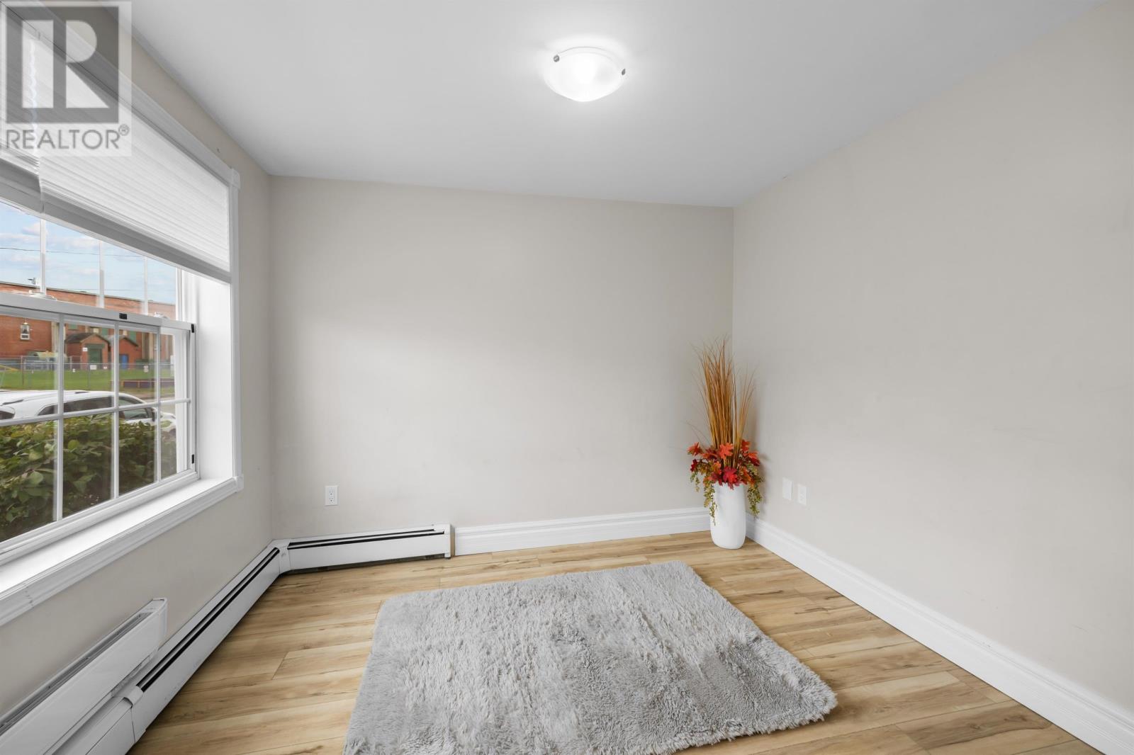 59-61 Spring Park Road, Charlottetown, Prince Edward Island  C1A 3X9 - Photo 8 - 202624044