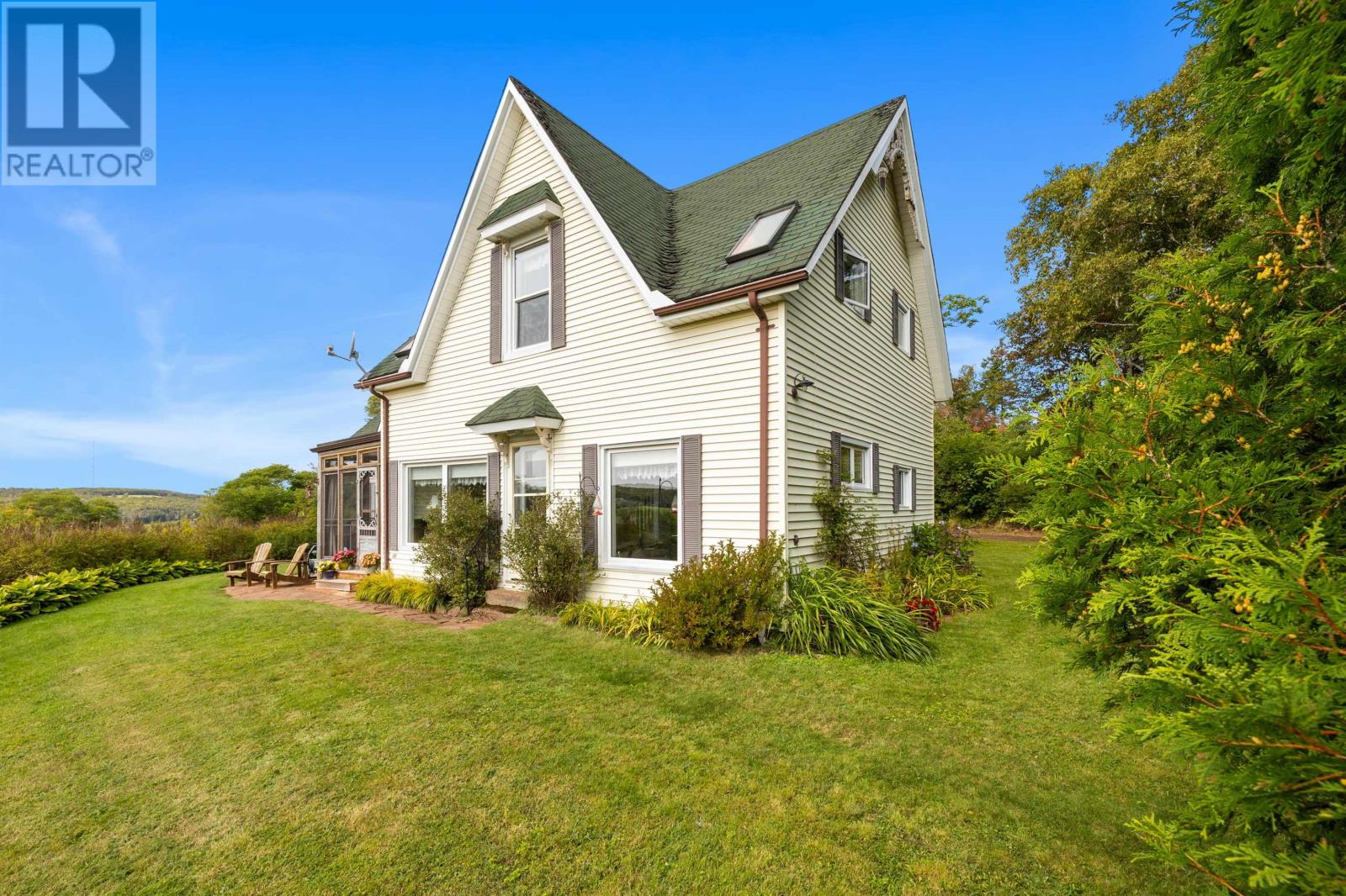 257 Cameron Road, New Haven, Prince Edward Island  C0A 1H3 - Photo 2 - 202624092