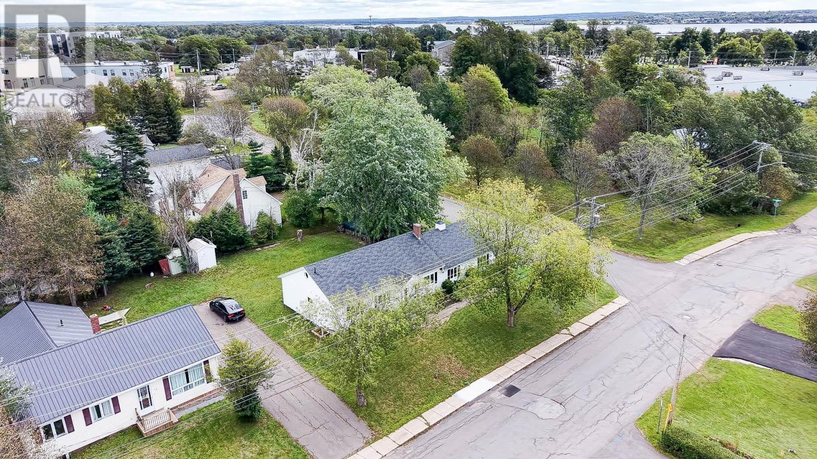 68 Parkview Drive, Charlottetown, Prince Edward Island  C1E 5X5 - Photo 34 - 202624263