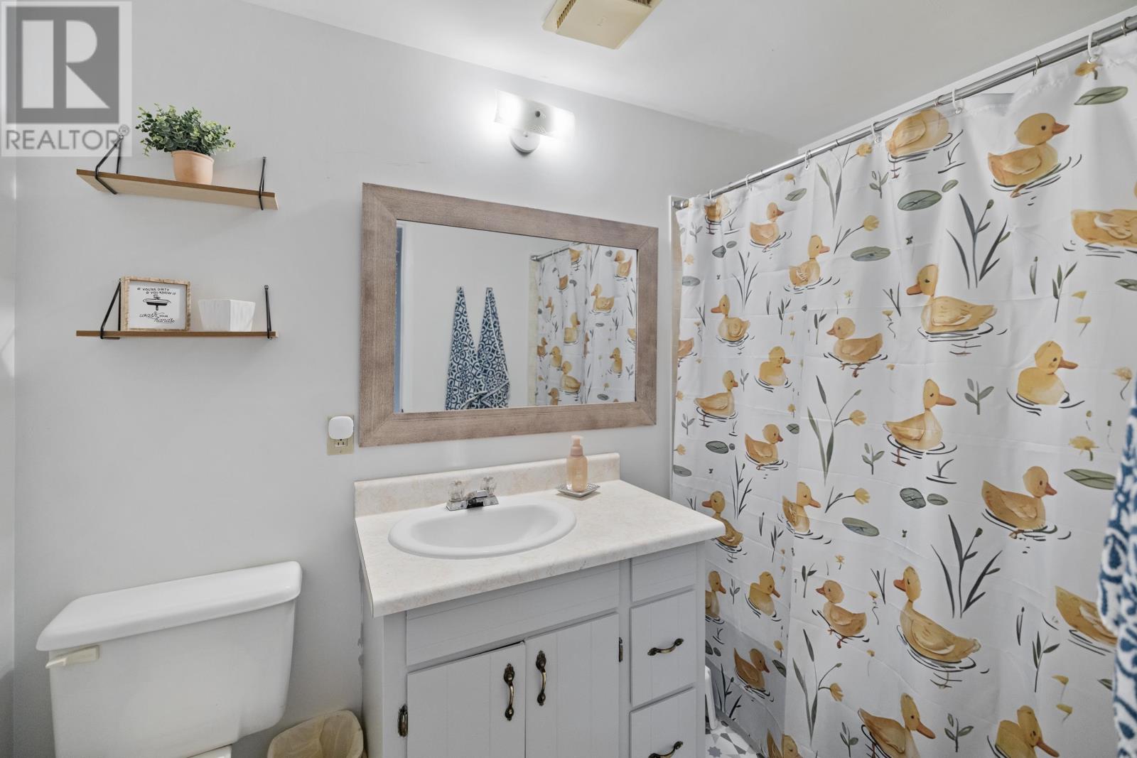 19 Pamwayne Drive, Cornwall, Prince Edward Island  C0A 1H8 - Photo 24 - 202624269