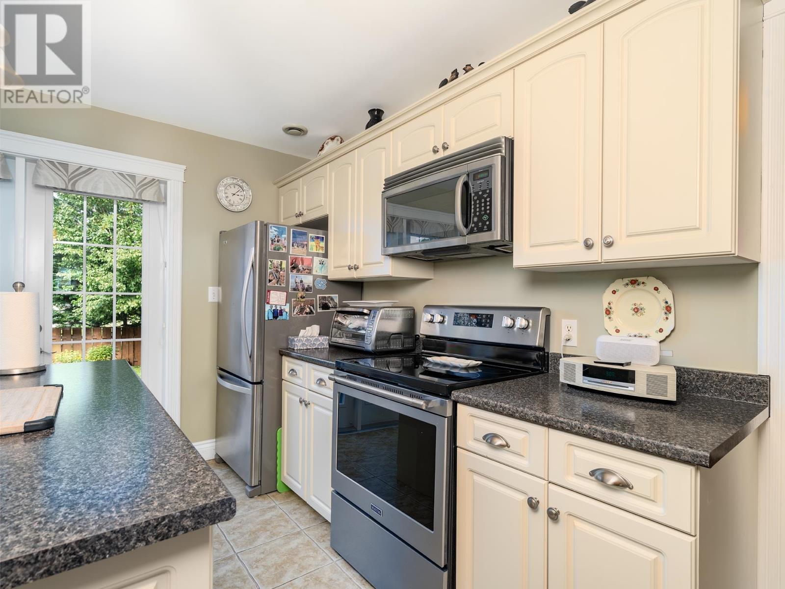 16 Esher Street, Charlottetown, Prince Edward Island  C1A 5G4 - Photo 15 - 202624320