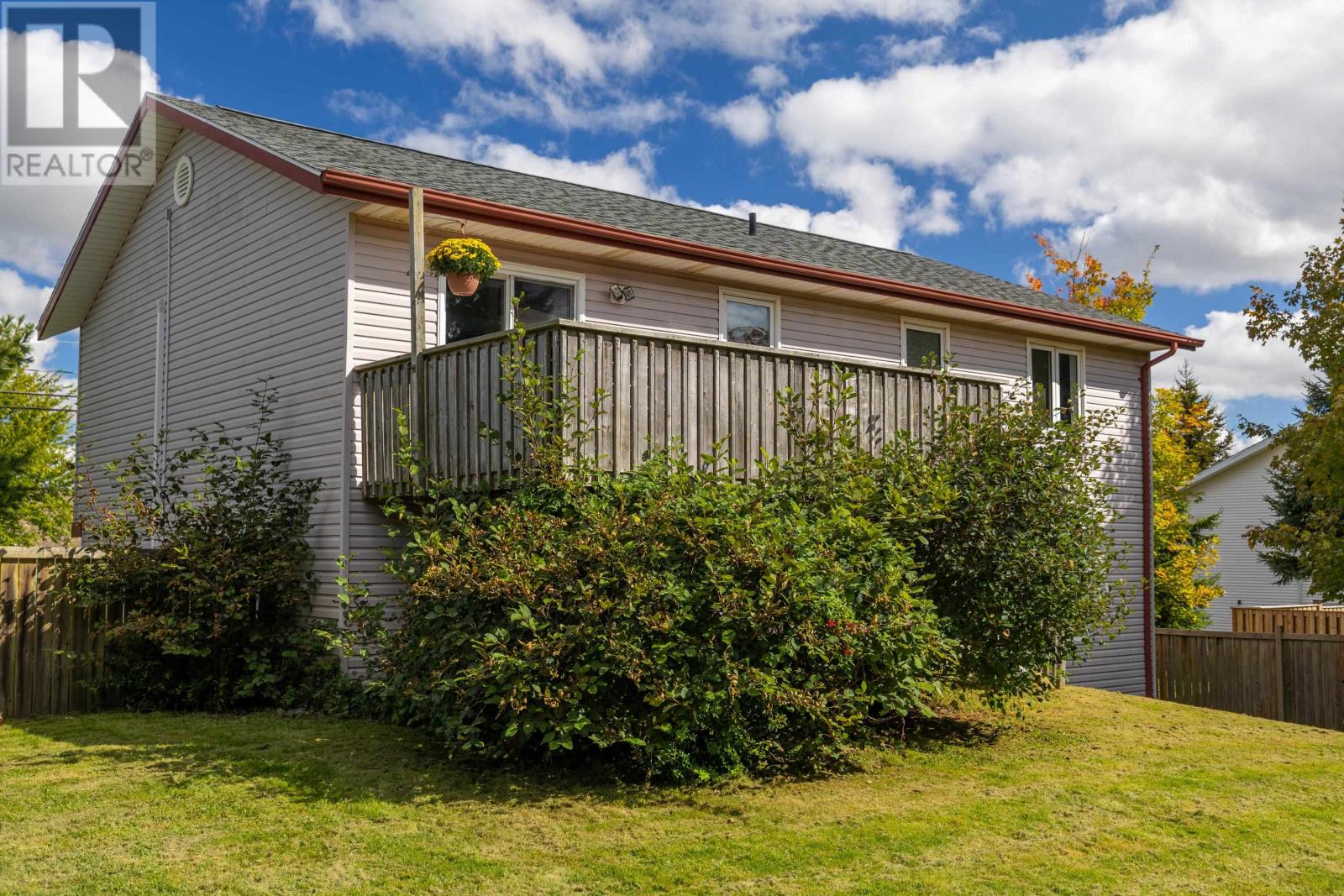 10 Kenwood Circle, Charlottetown, Prince Edward Island  C1E 1Z8 - Photo 32 - 202624348